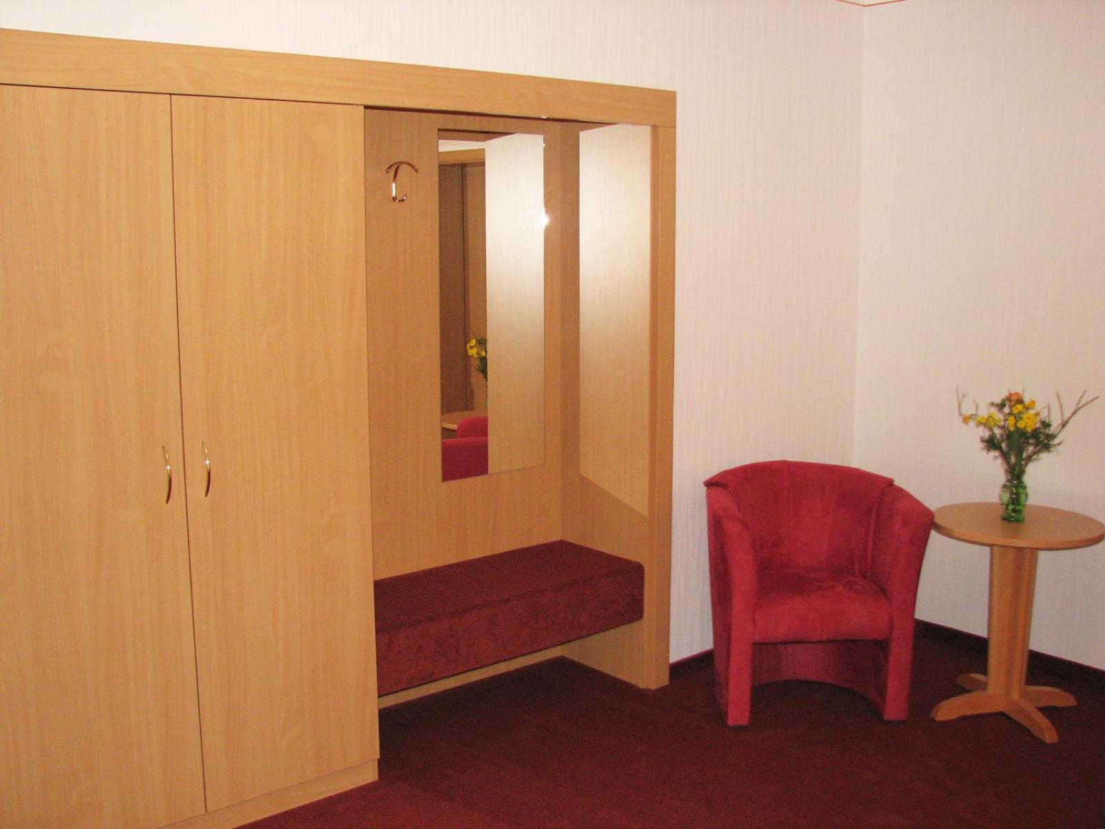 Single Room with Shower photo 3