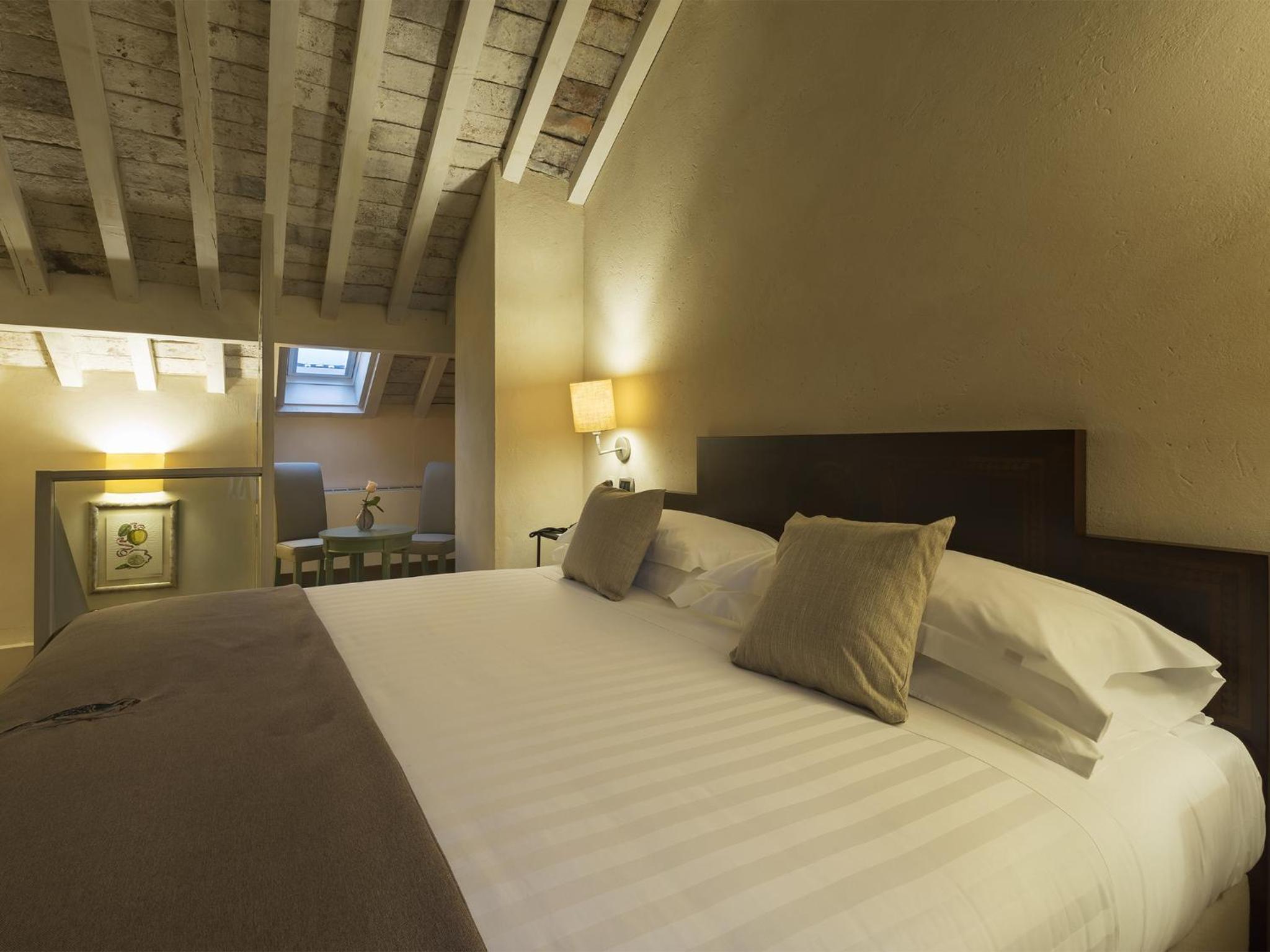 Classic Double Room - Photo 3