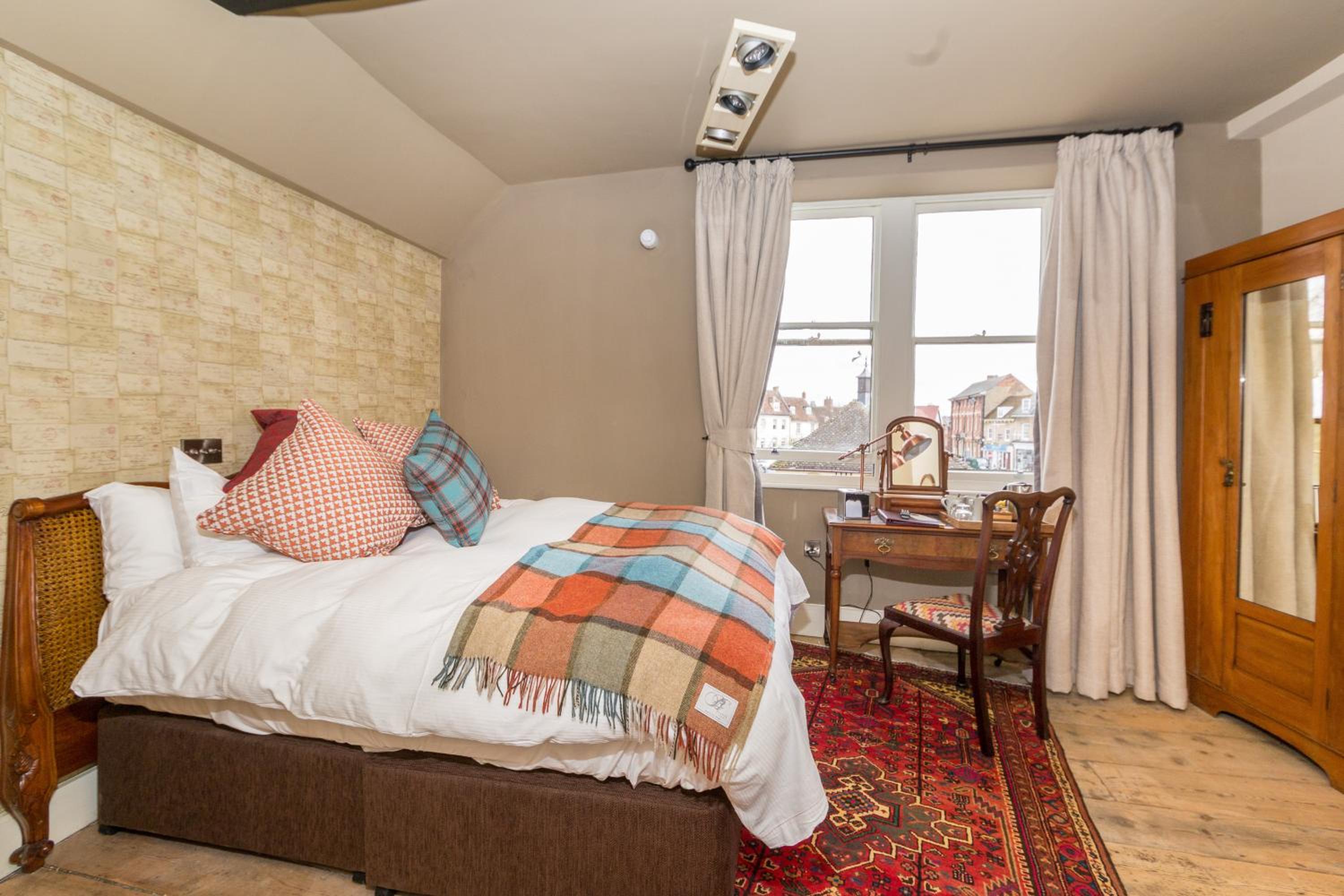 Standard Double Room photo 2