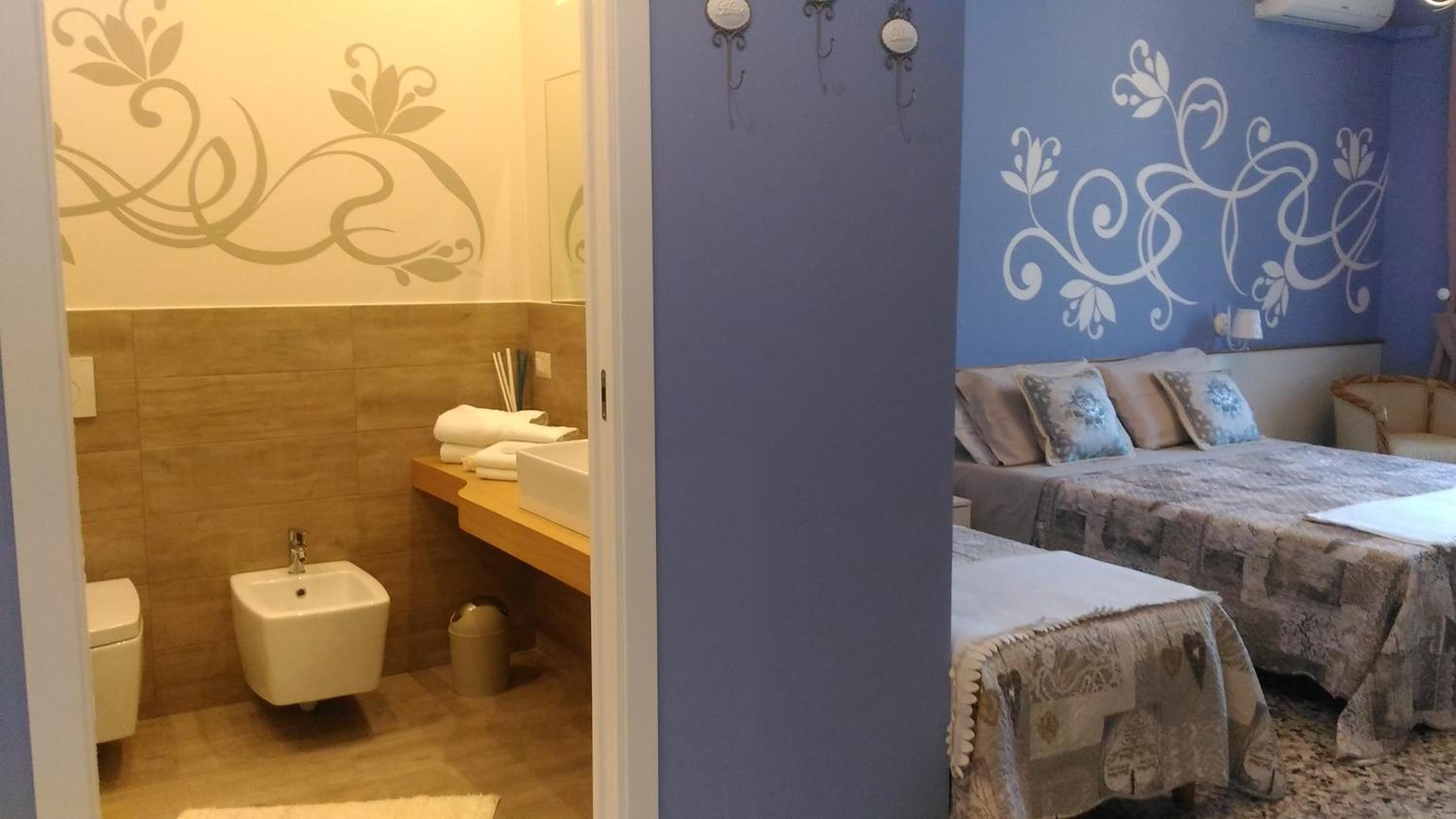 Triple Room with Sea View photo 2