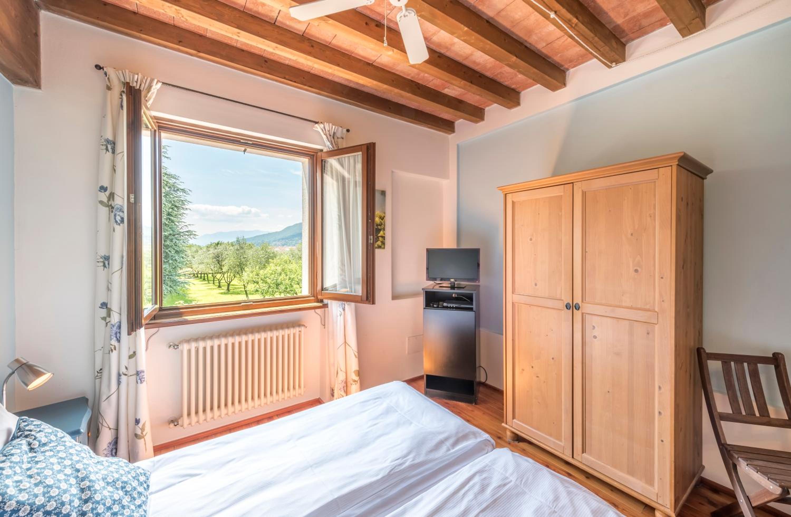 Standard Twin Room photo 1