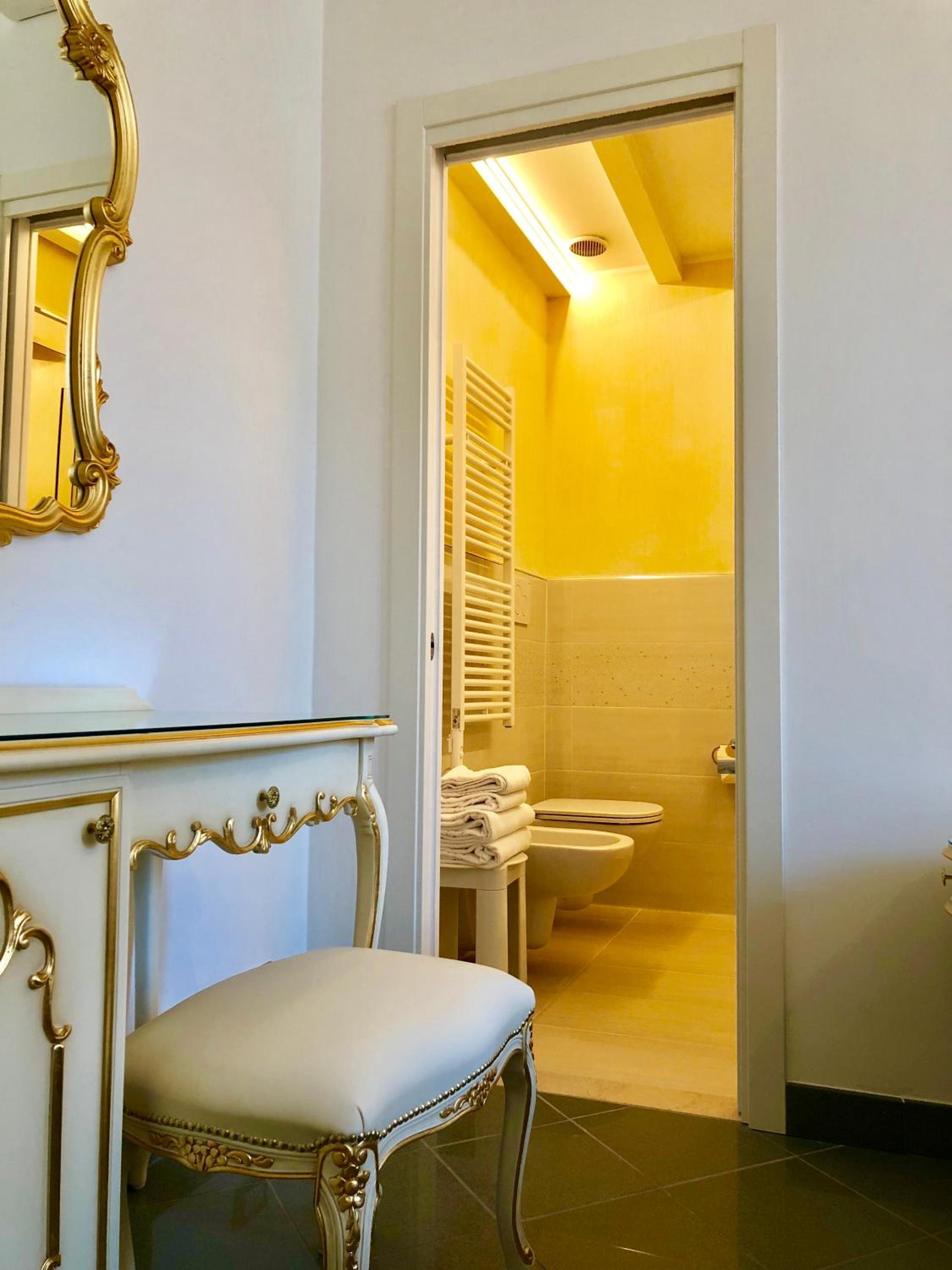 Superior Double or Twin Room photo 2