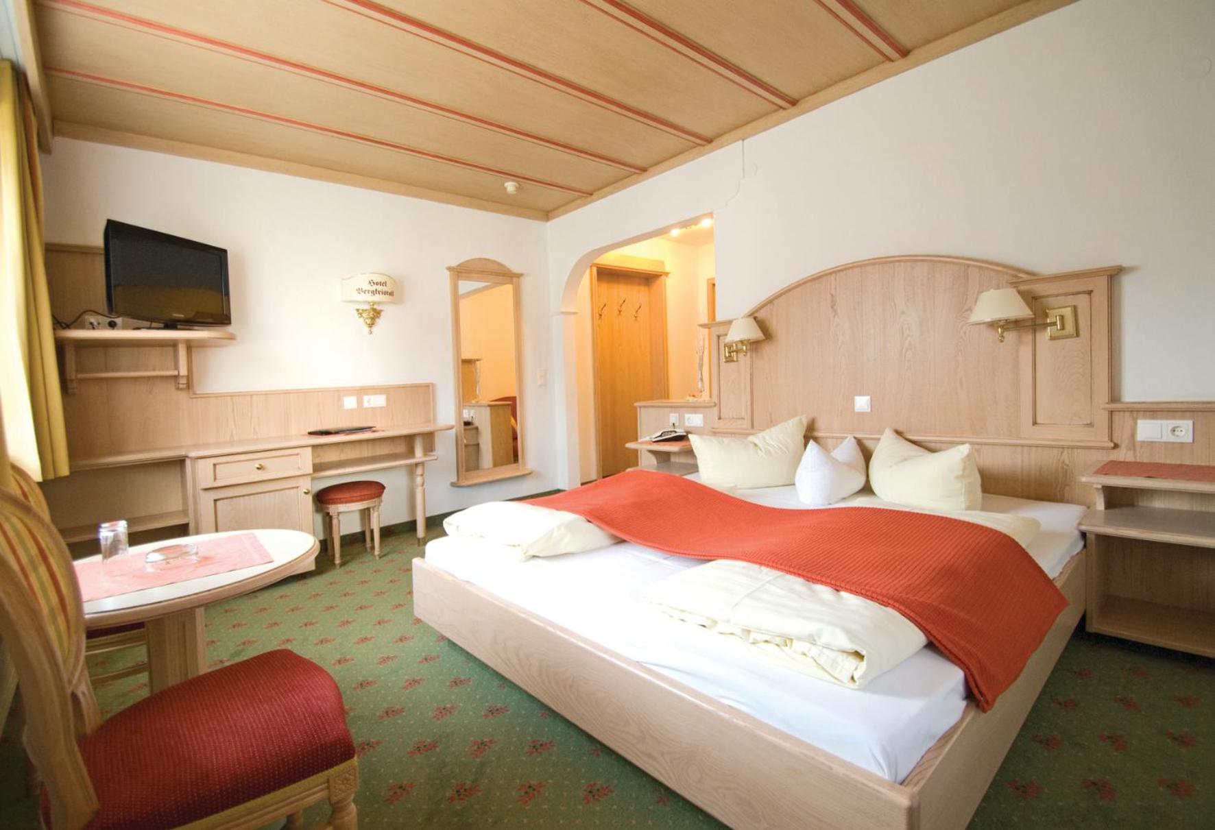 Standard Double Room - Photo 1