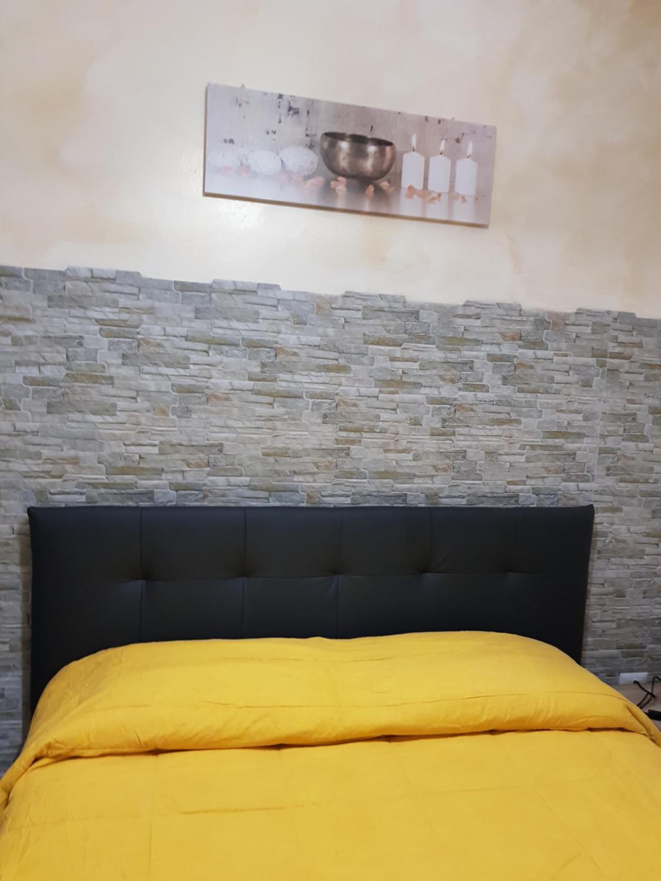 Double Room with Private Bathroom - Photo 4