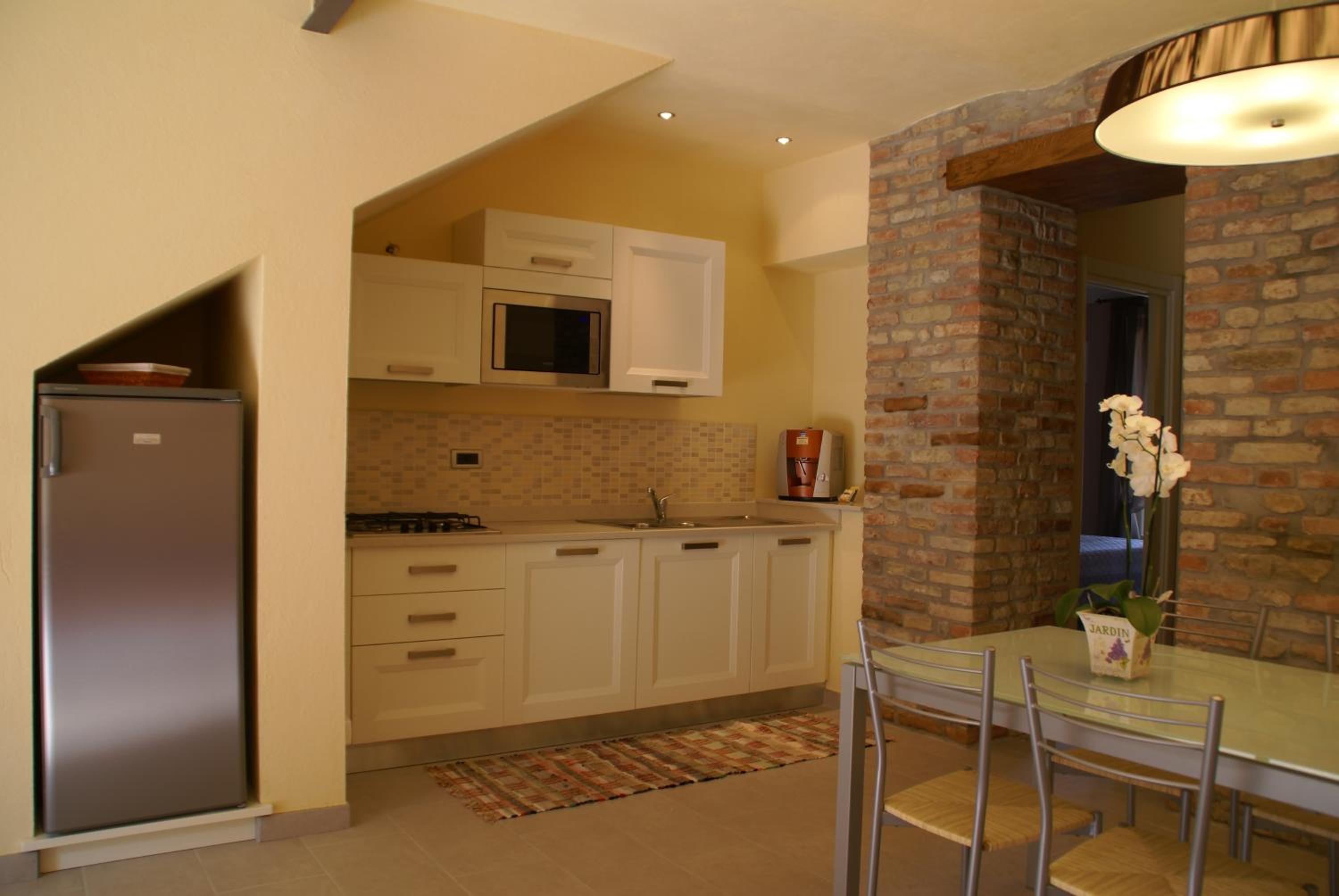 Two-Bedroom Apartment with Garden View photo 3