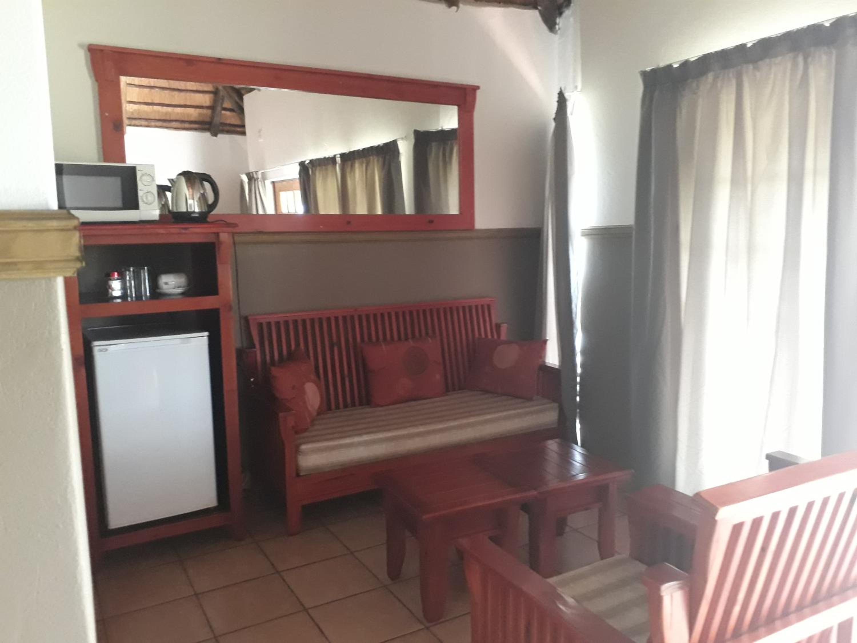 Deluxe Suite with Spa Bath photo 2