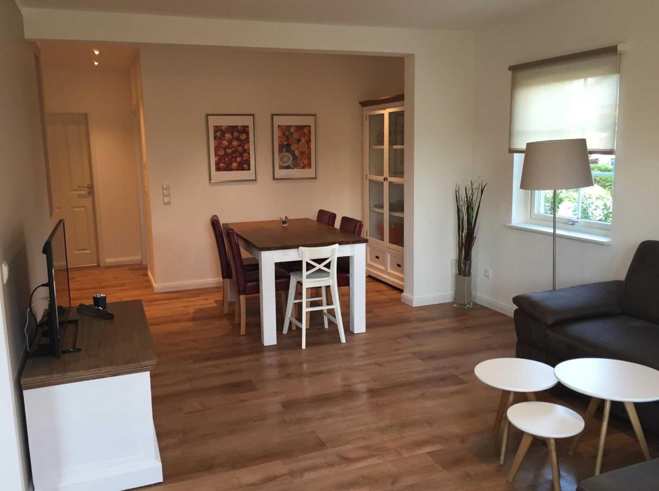 Two-Bedroom Apartment with Terrace photo 2
