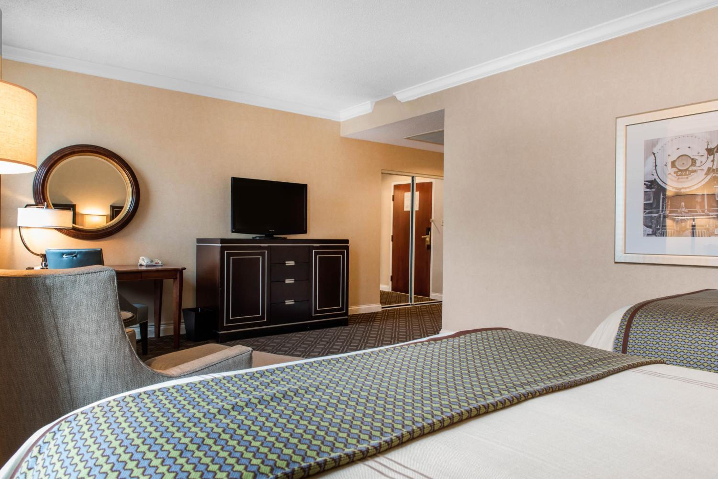 Deluxe Double Room with Two Double Beds