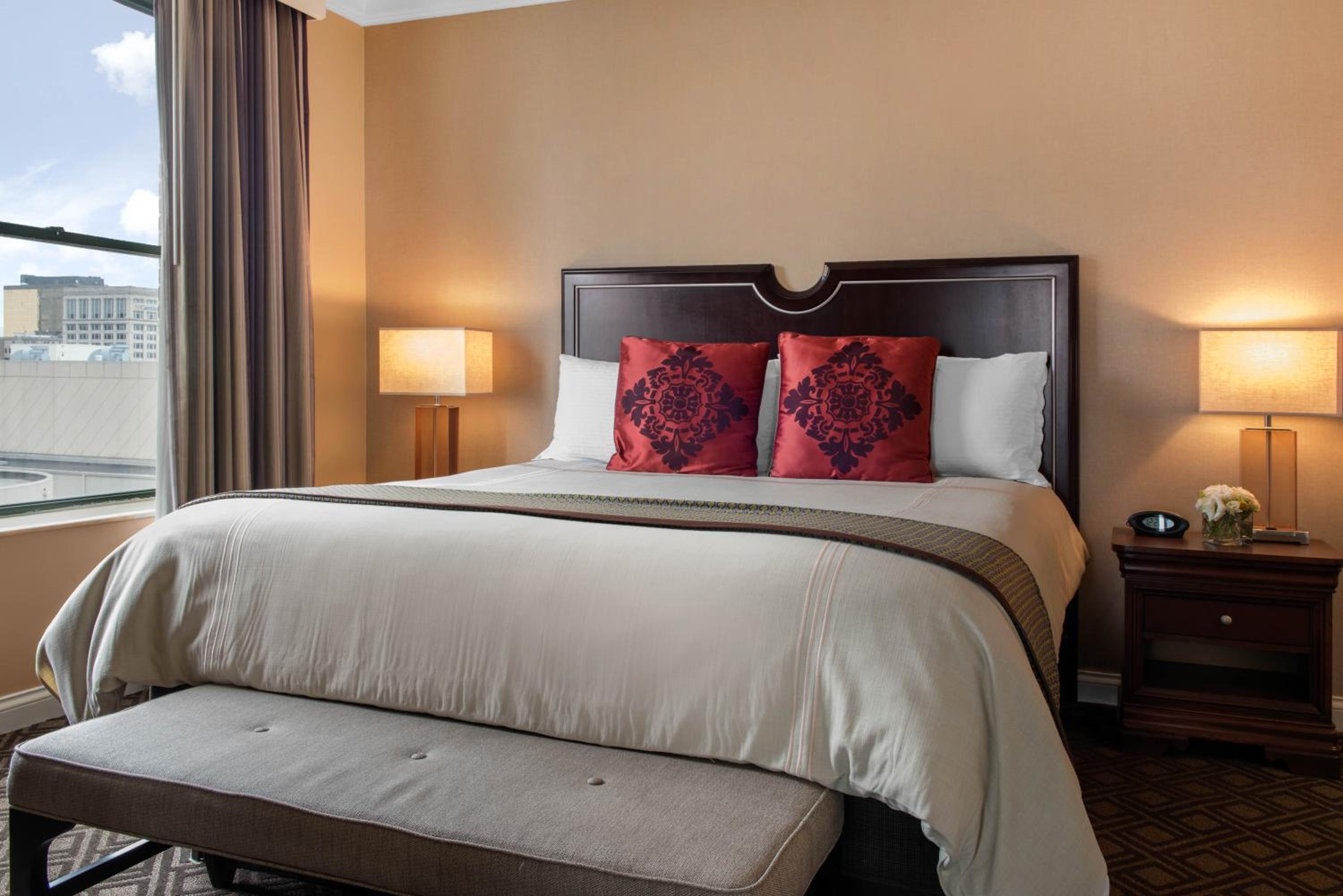 Severin Suite - 1 King Bed - Photo 2