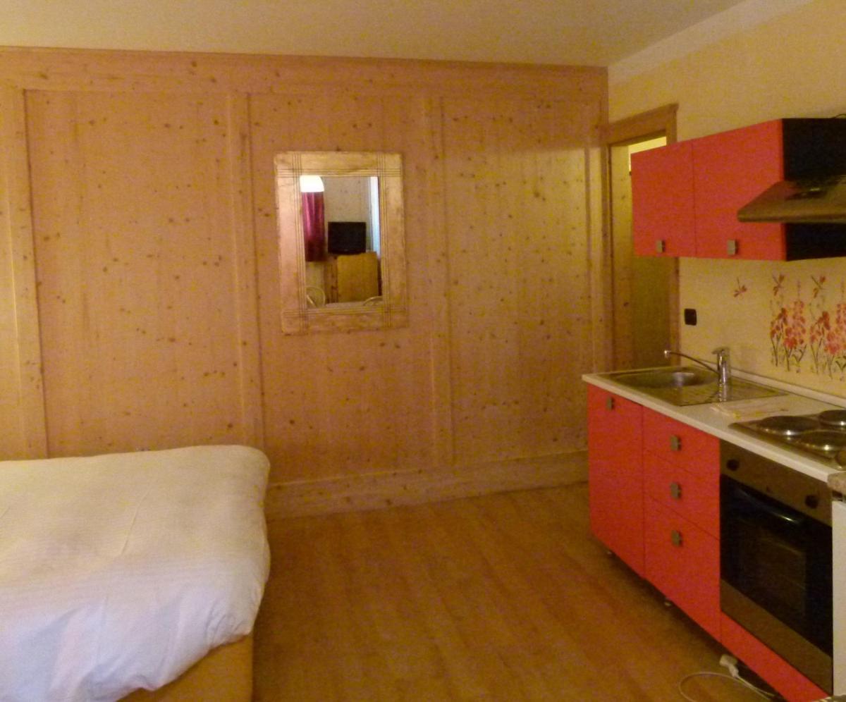 Studio (4 Adults) - Photo 8