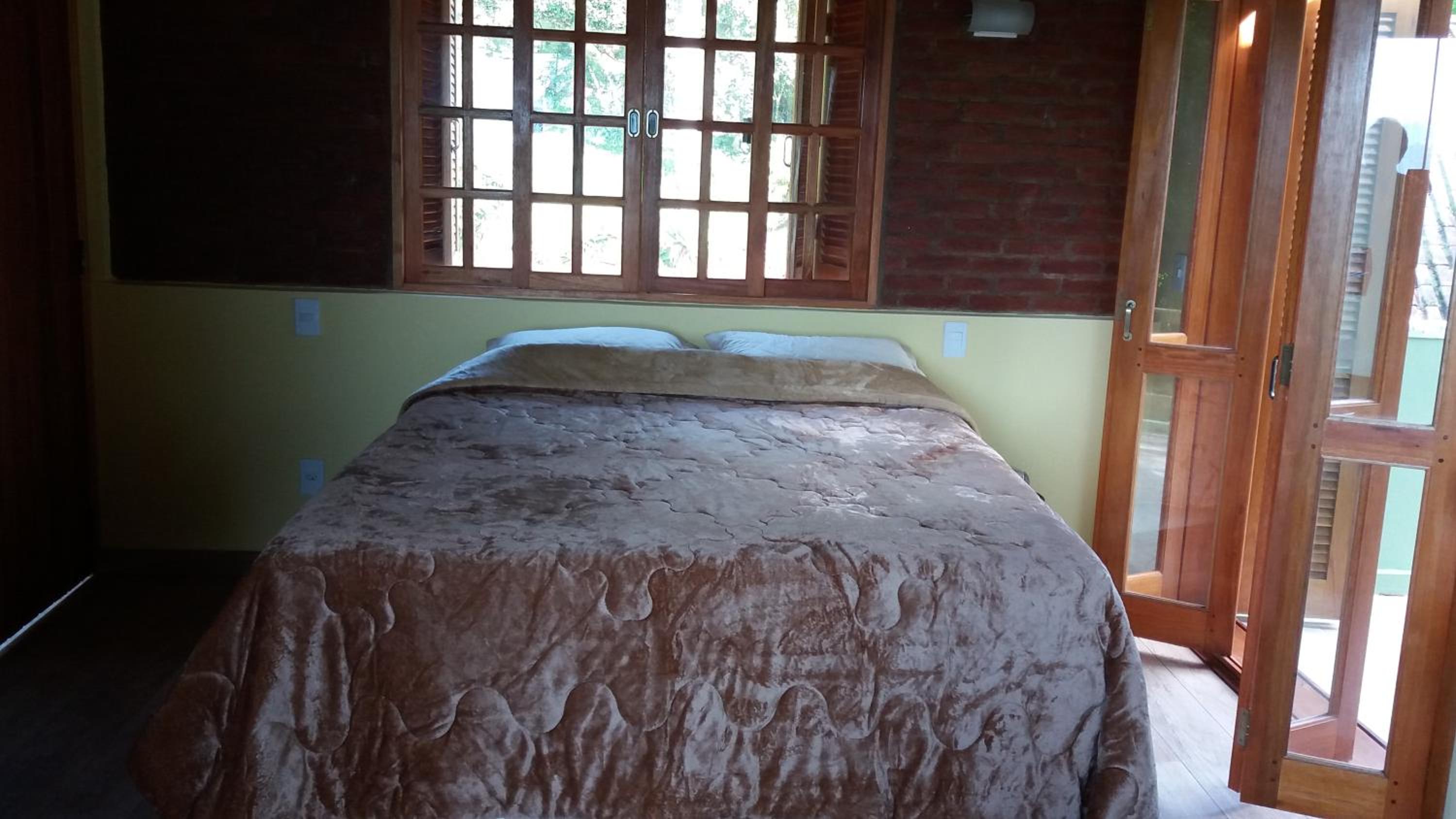 Deluxe Suite with Spa Bath photo 3