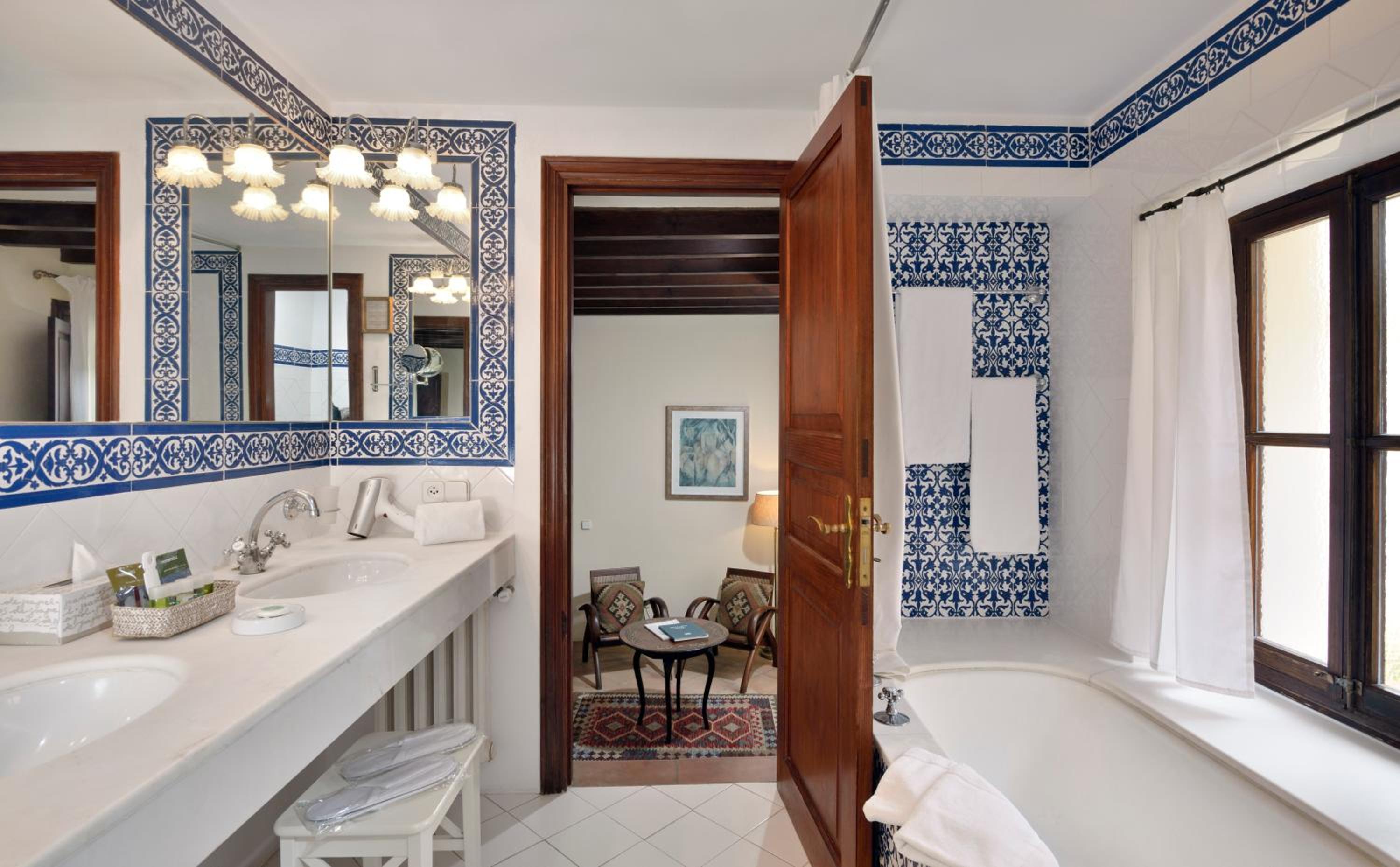 Superior Double Room photo 3