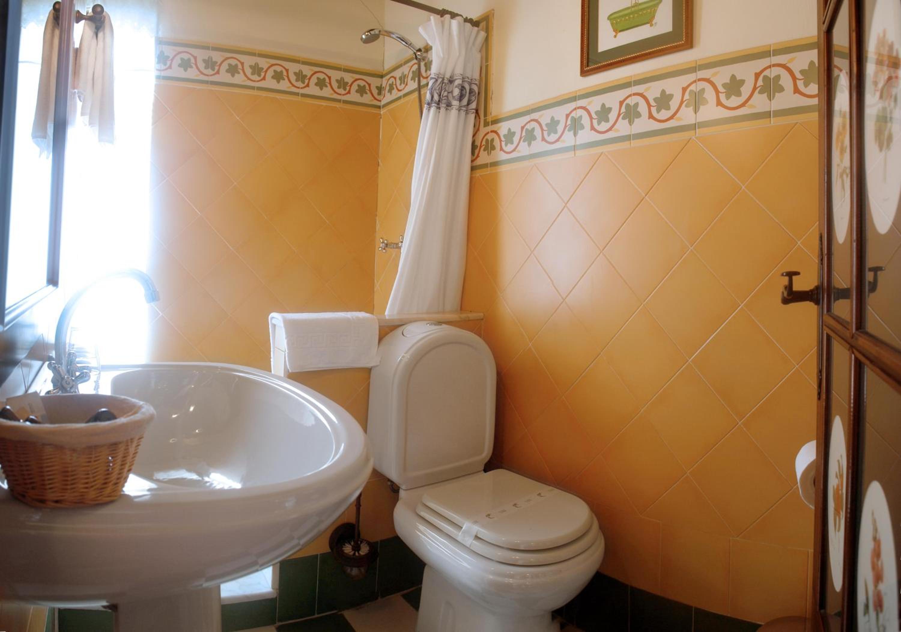 Double or Twin Room photo 2