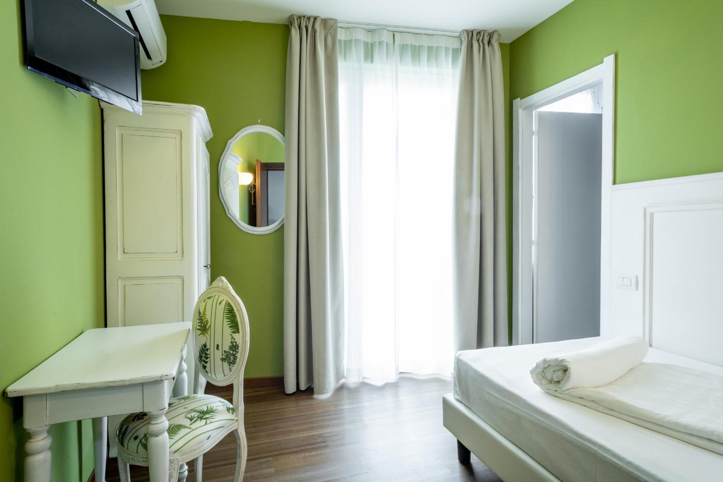 Single Room with Balcony