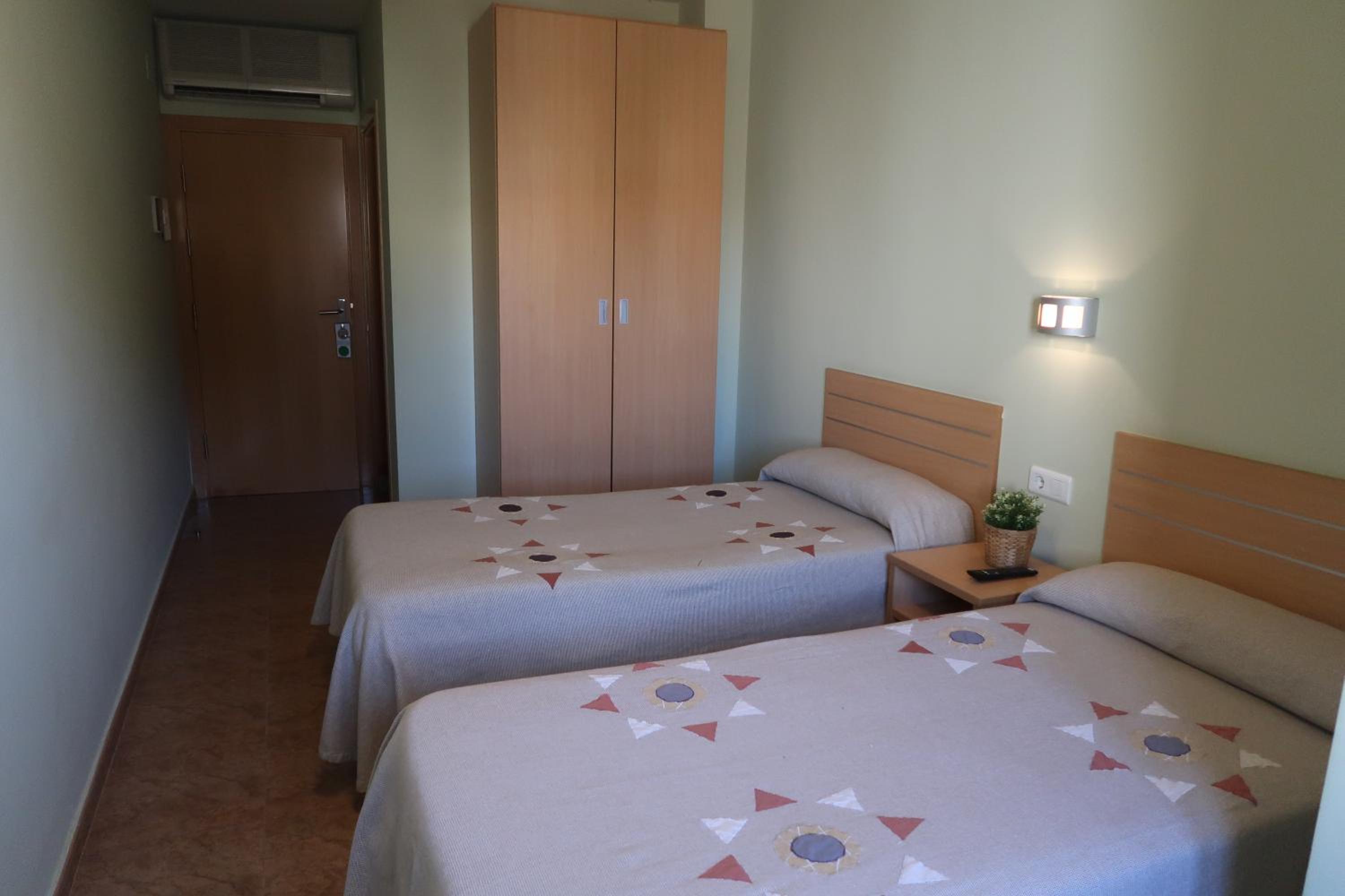 Double or Twin Room photo 2