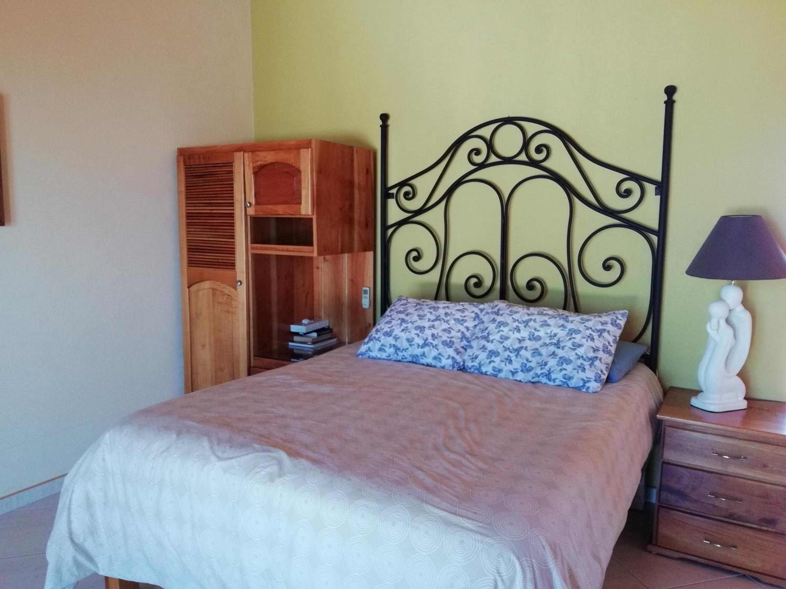 Queen Room with Balcony and Sea View photo 1