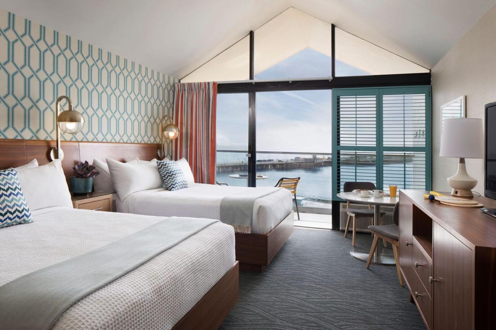 Ocean View Executive - Two Queen - Photo 4
