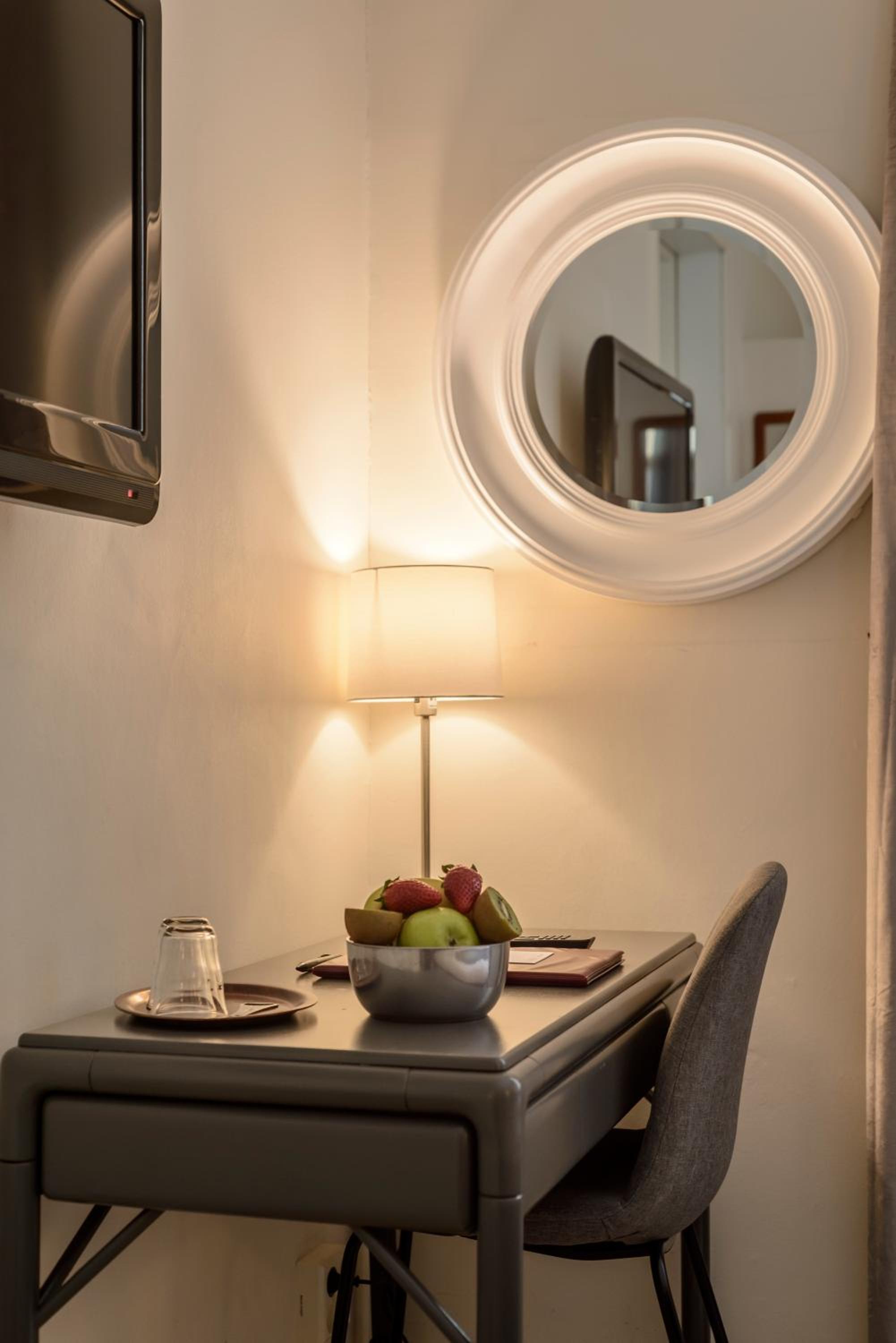 Standard Double or Twin Room photo 2