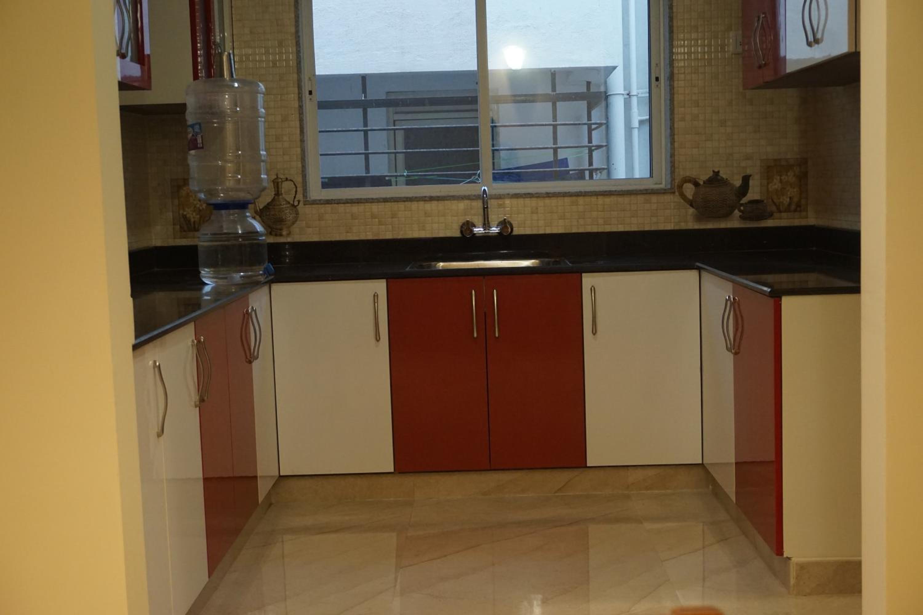 Penthouse Apartment - Photo 3