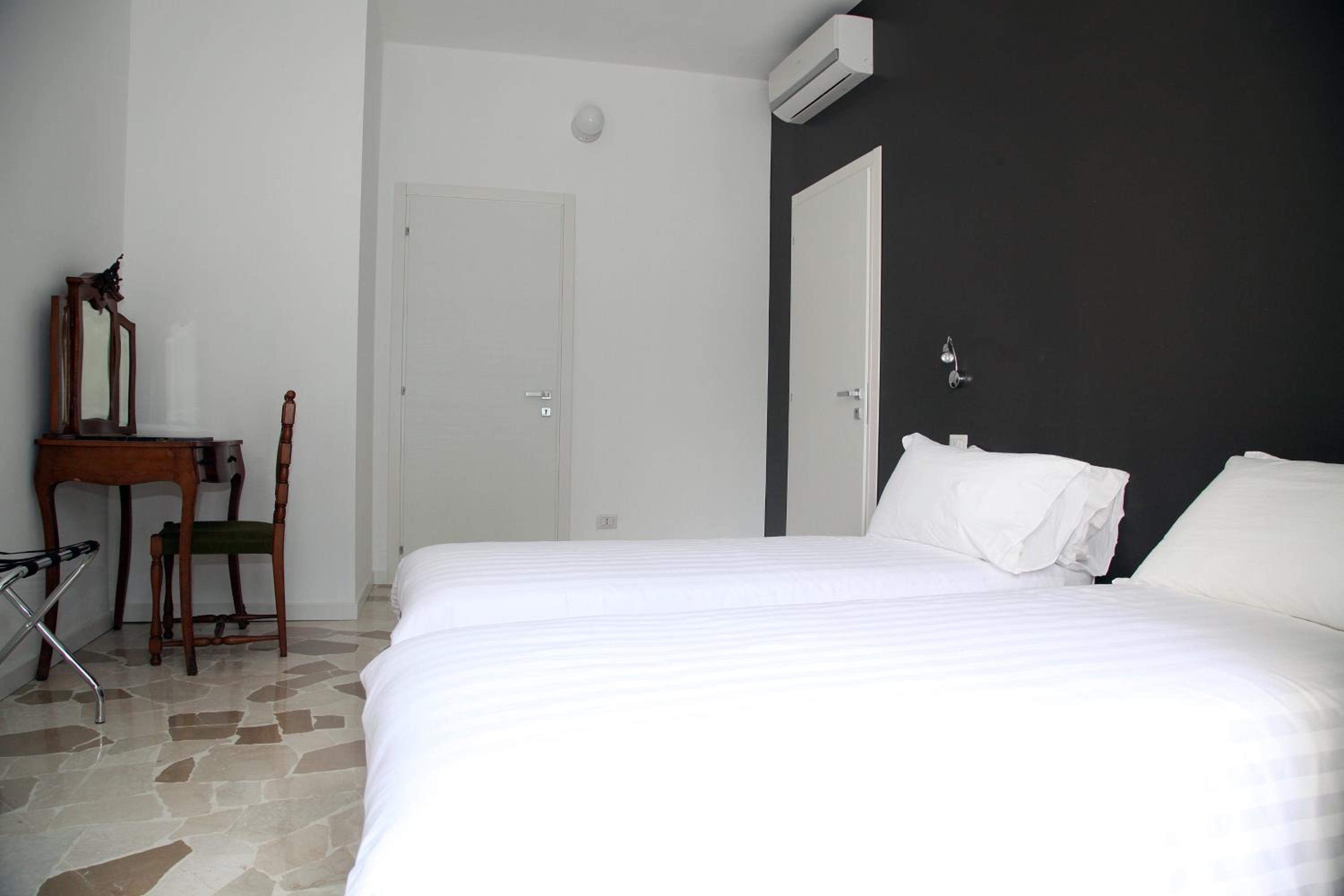 Quadruple Room photo 3