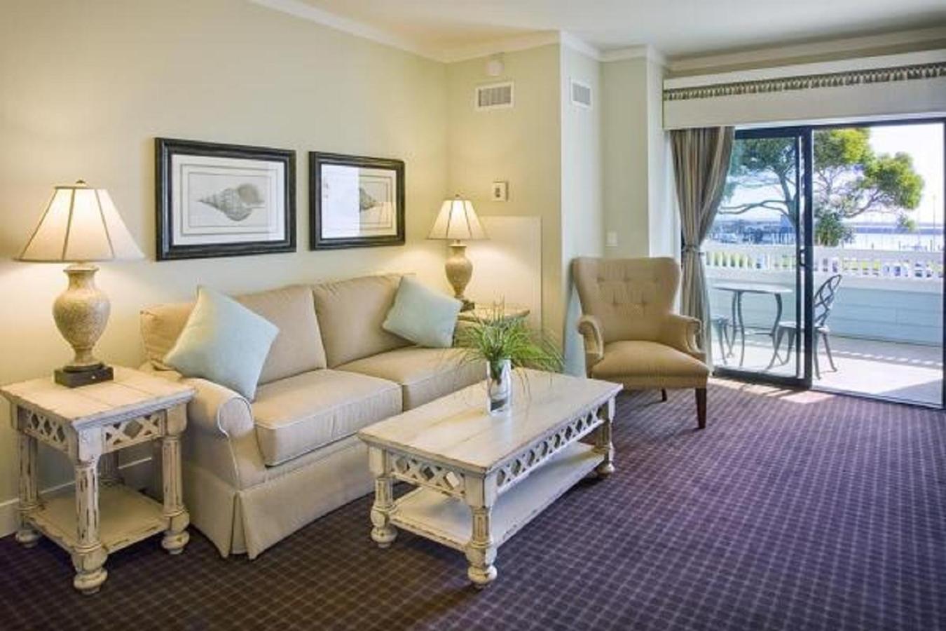 Princeton Double Room with Harbor View photo 2