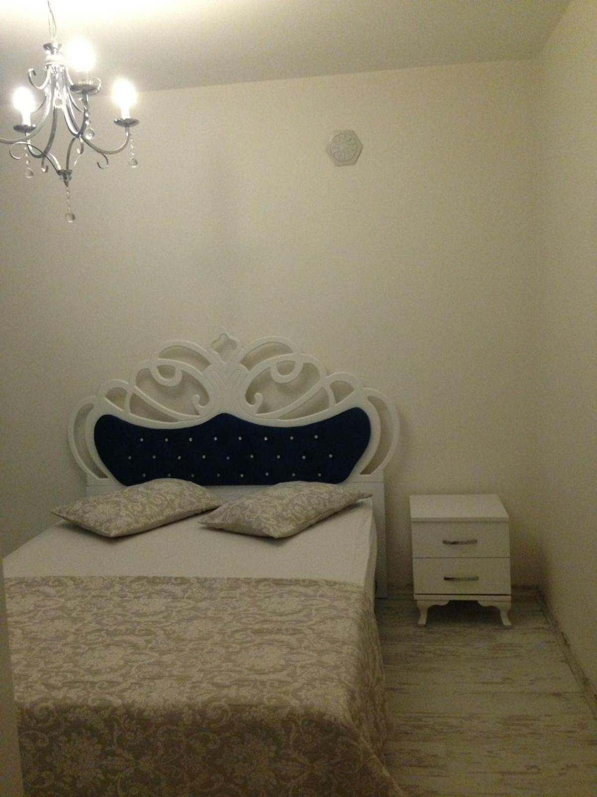 Three-Bedroom Apartment - Photo 13