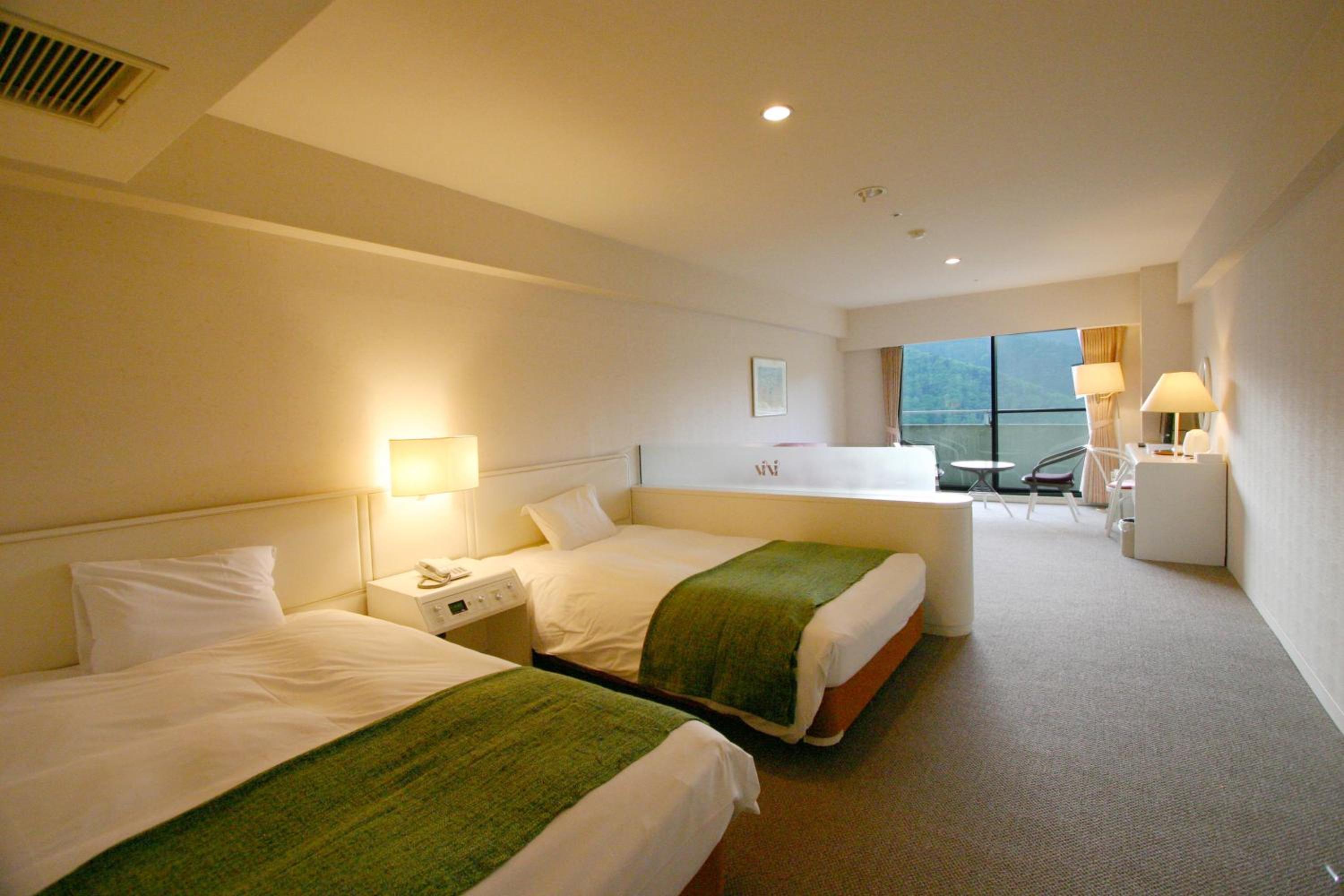 Twin Room - Non-Smoking