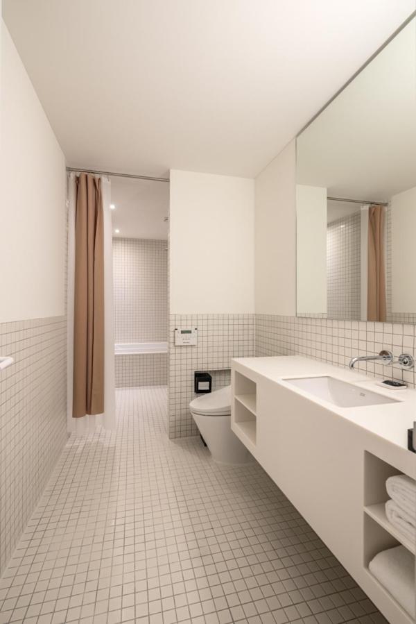 Queen Suite photo 2