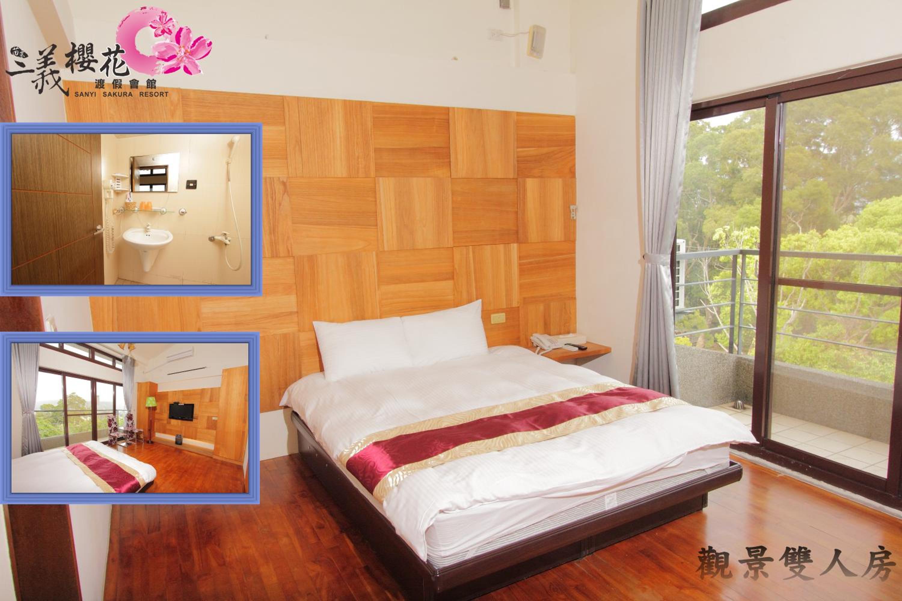 Double Room with Balcony photo 3