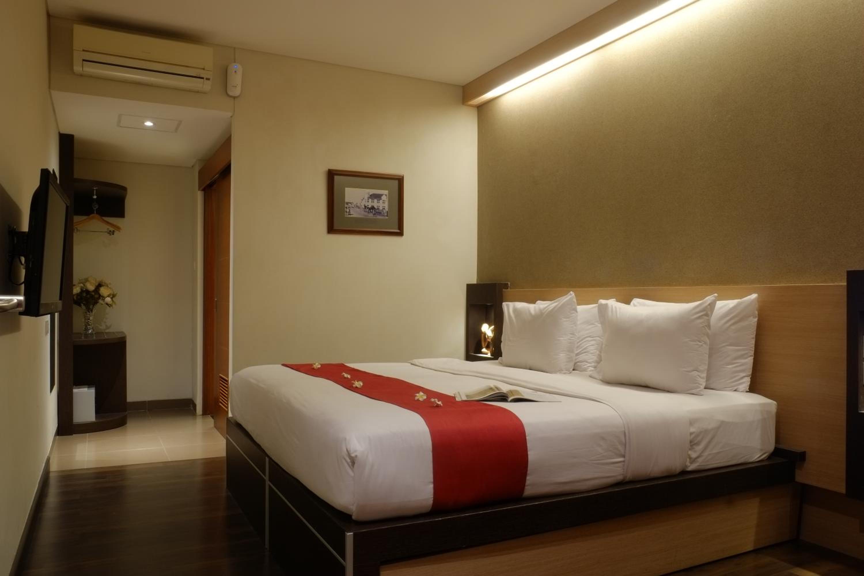 Superior Double or Twin Room - Room Only - Photo 3