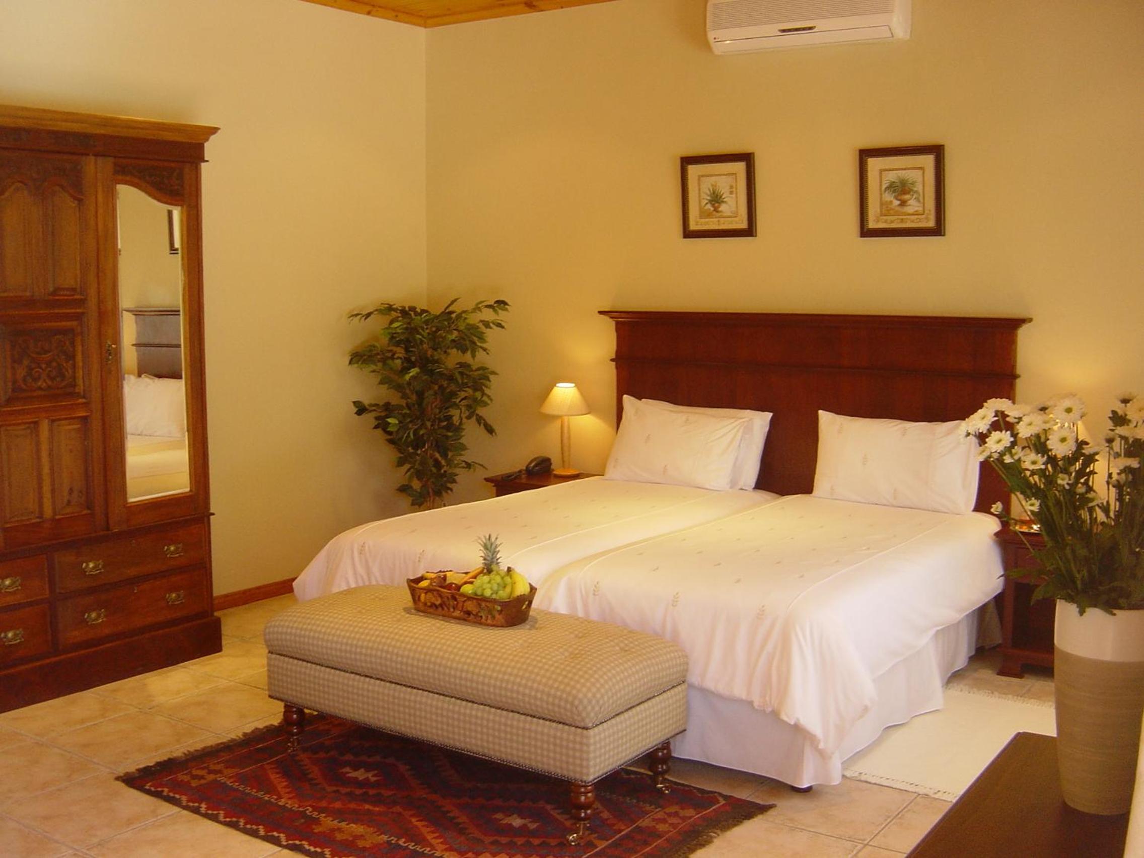 Double Room with Garden View - Photo 4