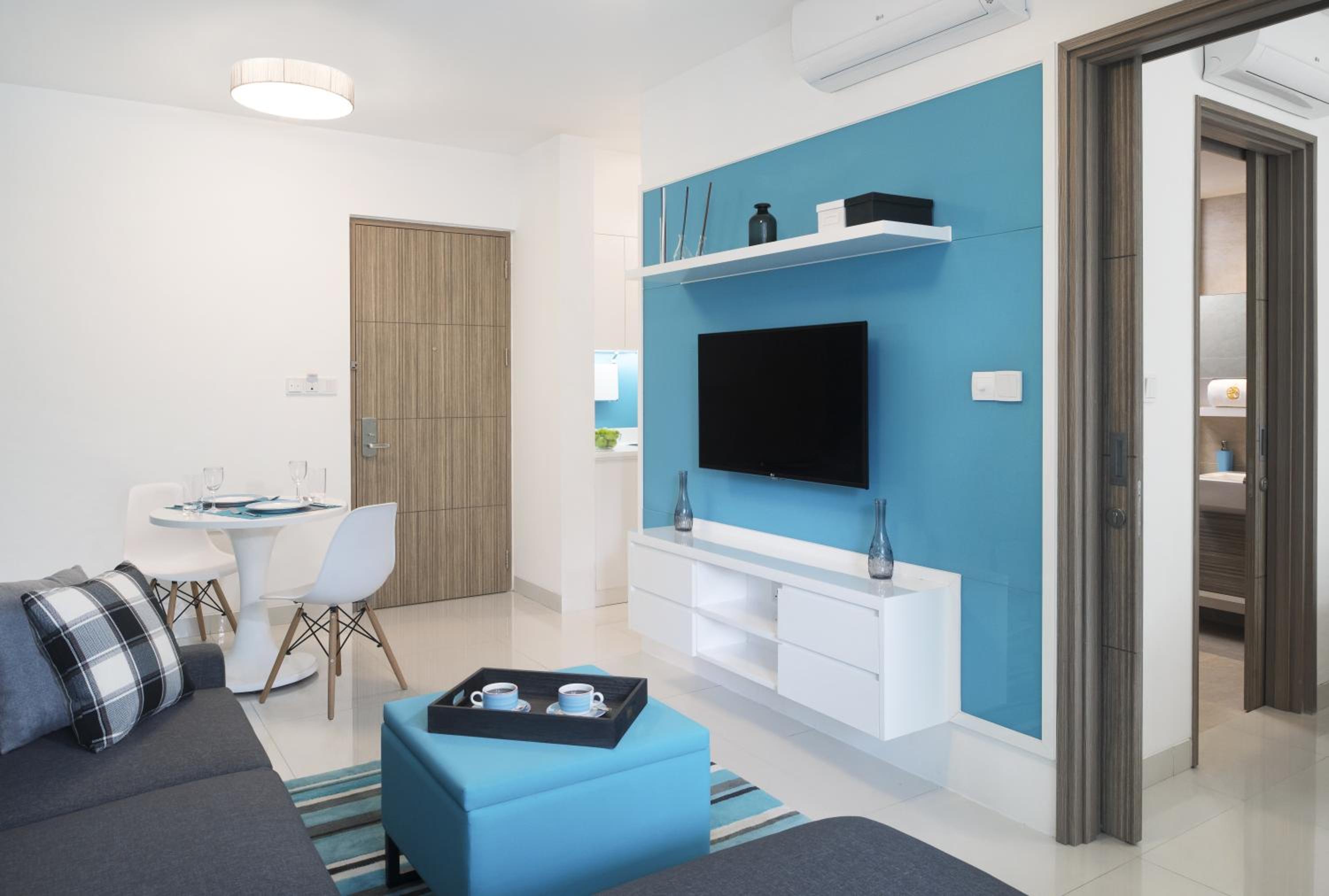 One Bedroom Suite Twin - Free Return Transfer (BBT Terminal-Resort)