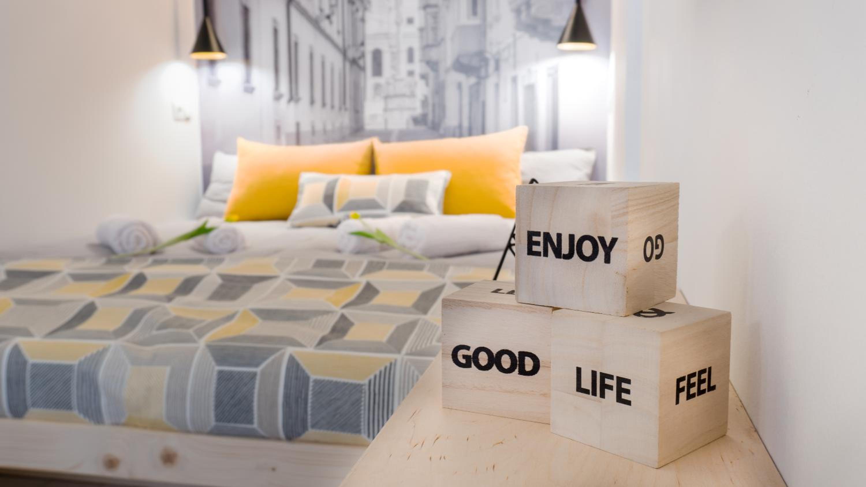 Studio Apartment photo 2