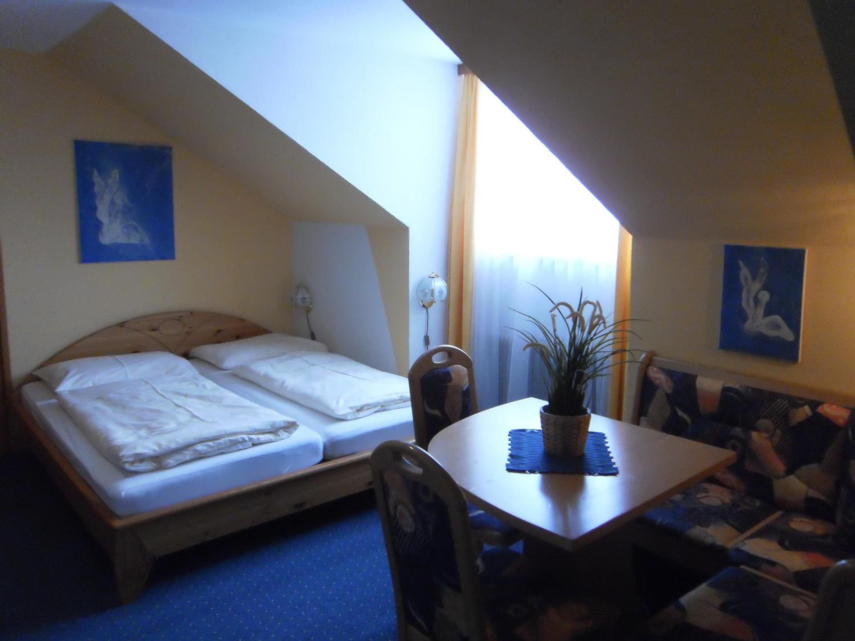 Apartment with Mountain View photo 2