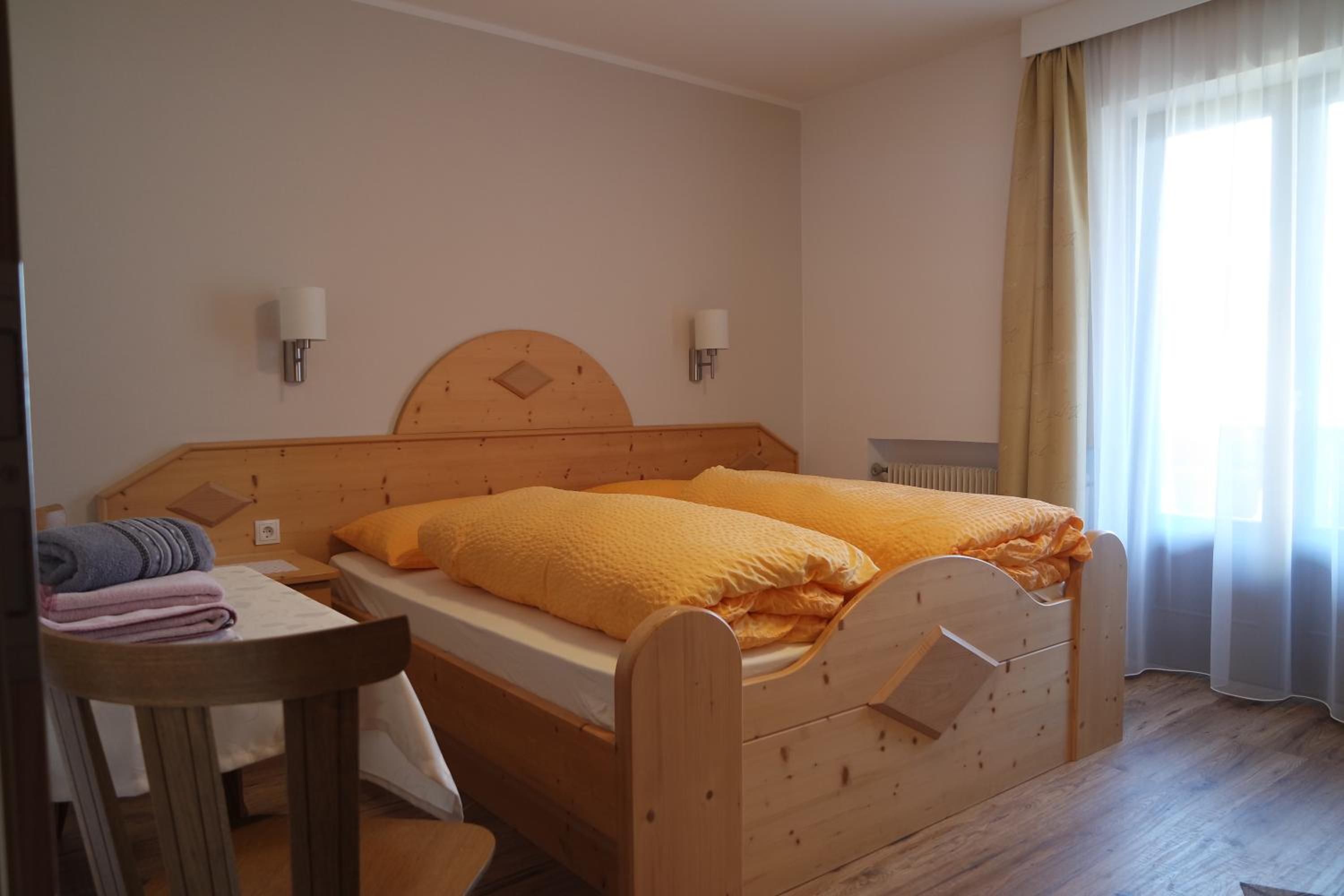 Double Room with Balcony - Photo 1