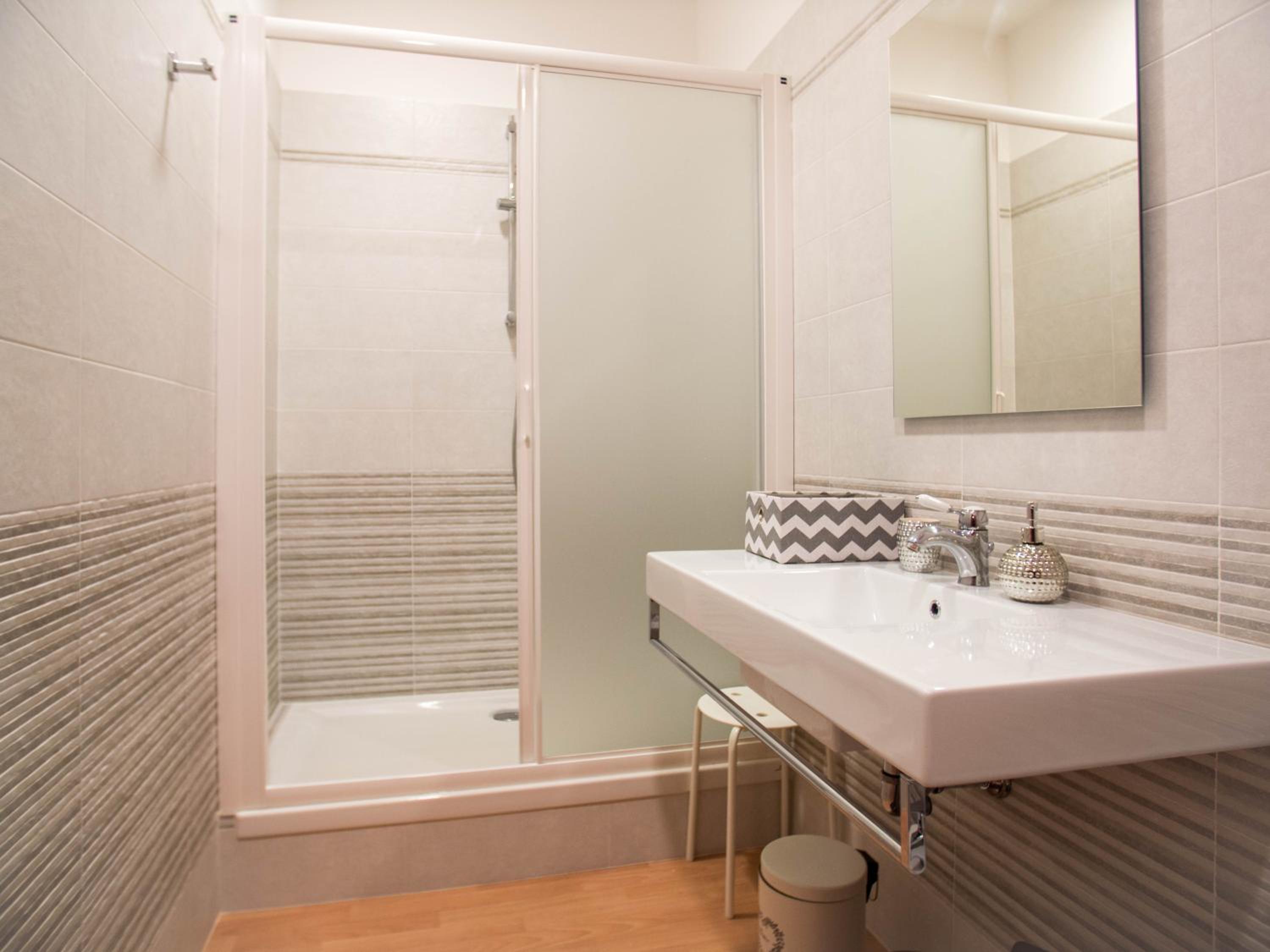 Triple Room - Photo 8