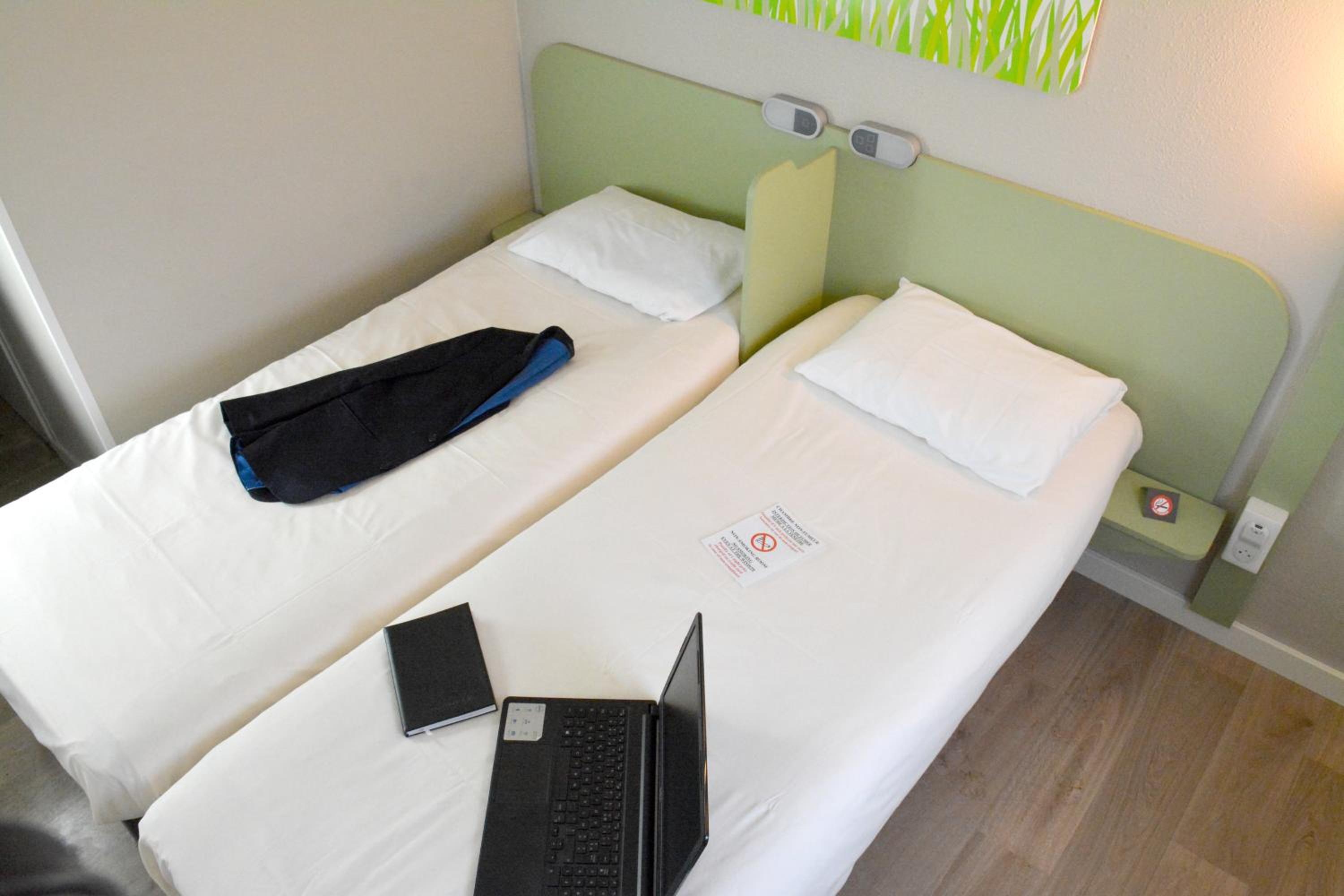 Twin Room - Photo 1