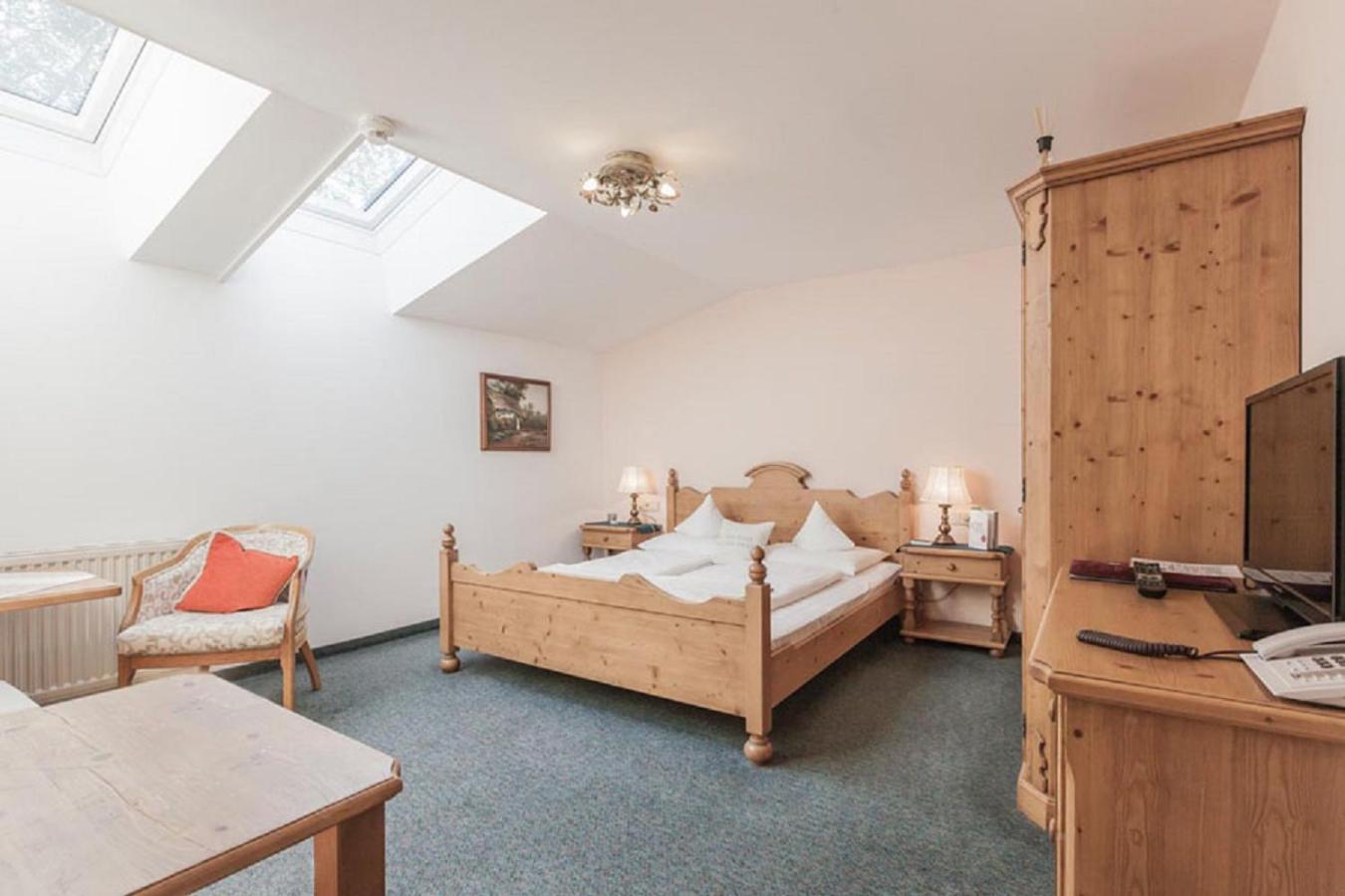 Basic Double Room photo 1