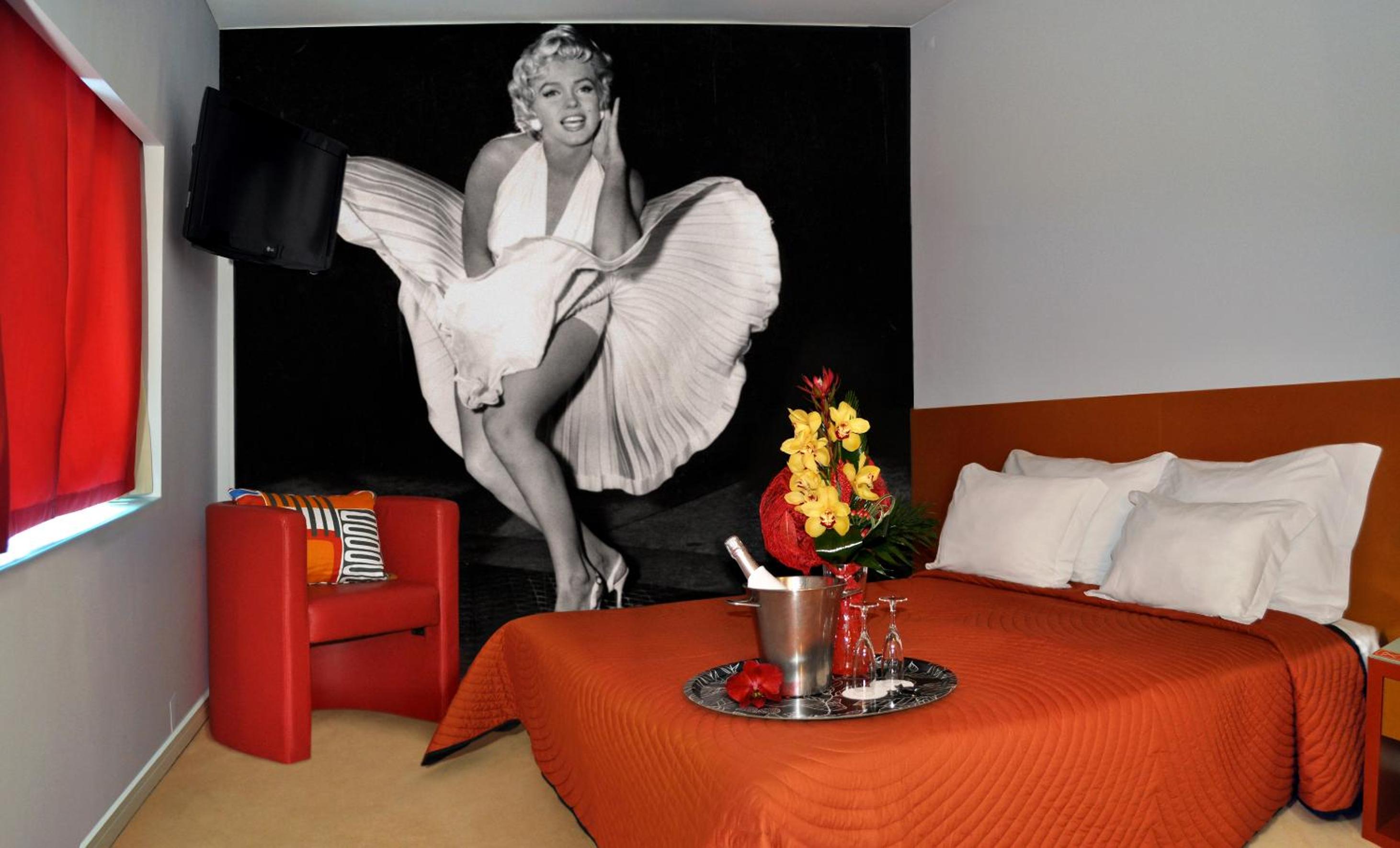 Premium Room with Romantic Package