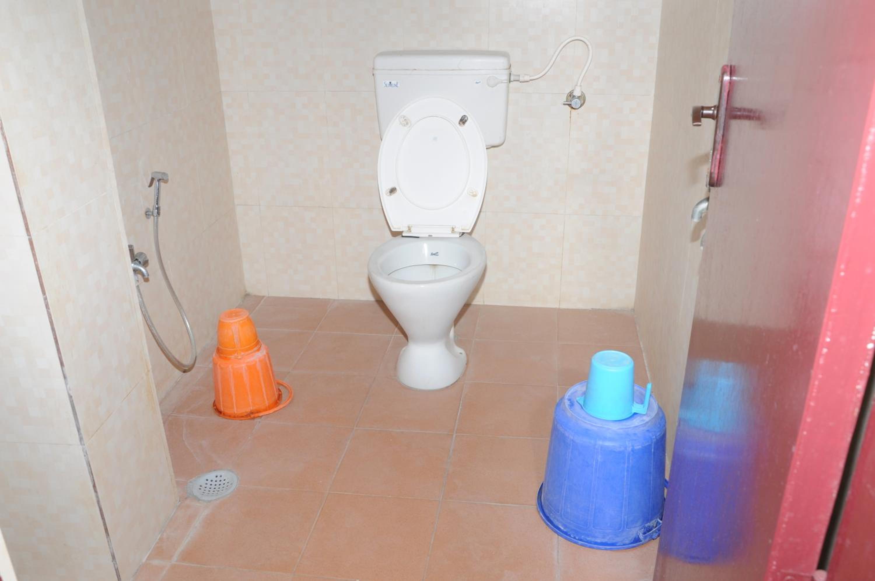 Budget Double Room photo 3