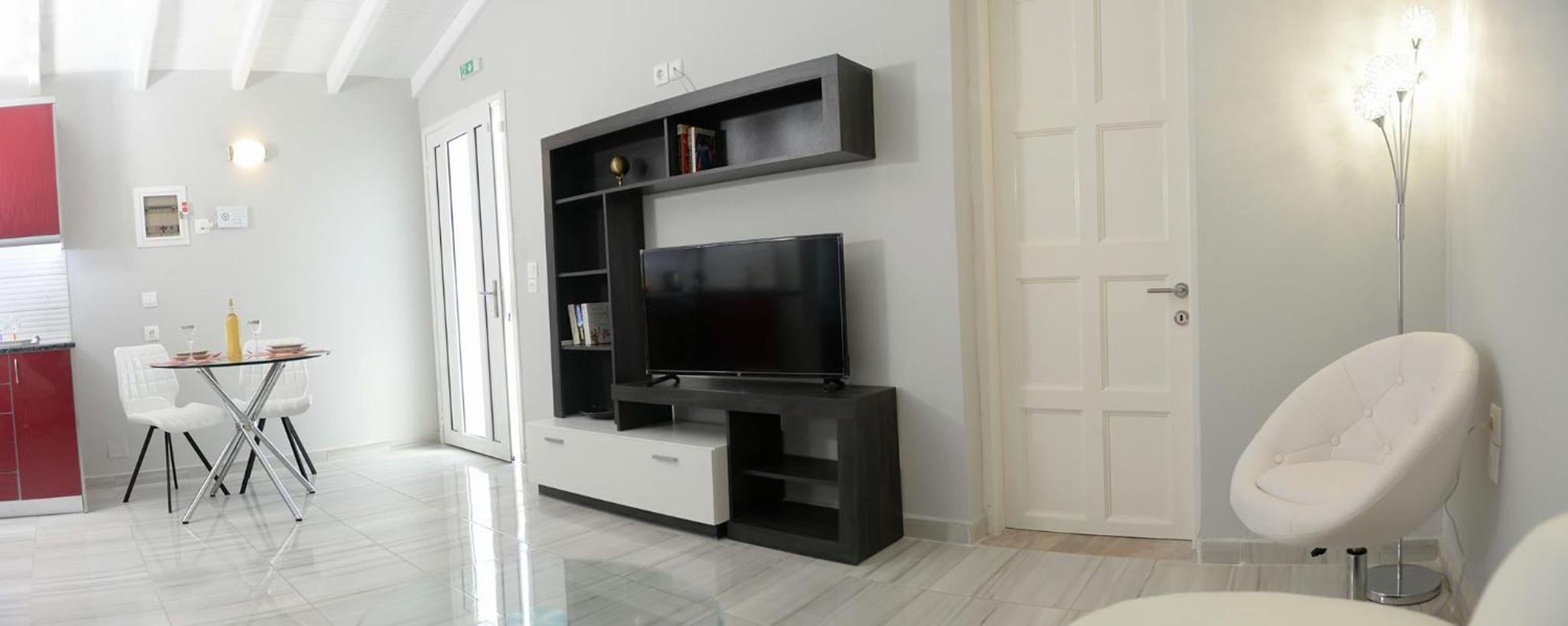 Villa photo 2