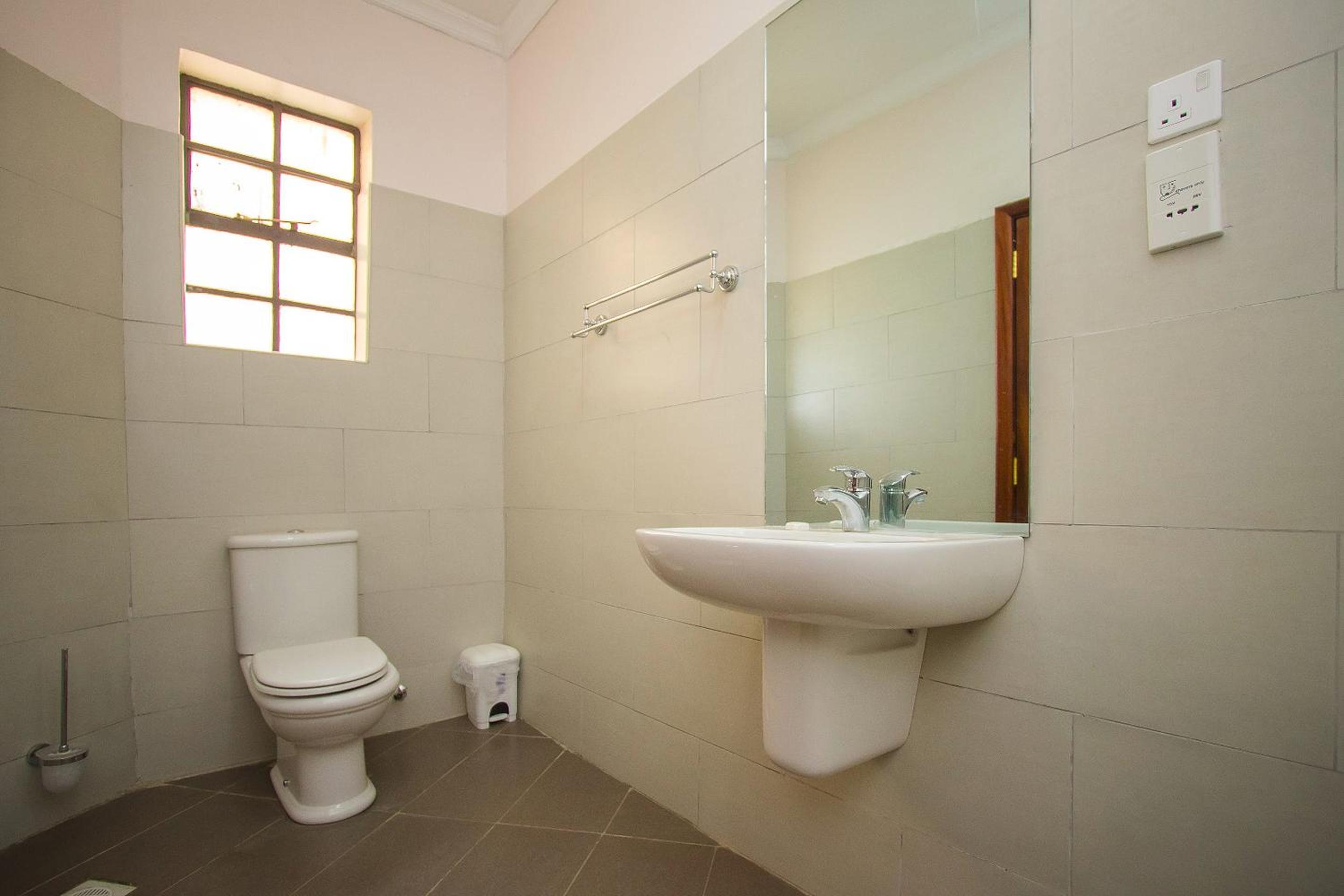 Double Room with Garden View - Photo 37