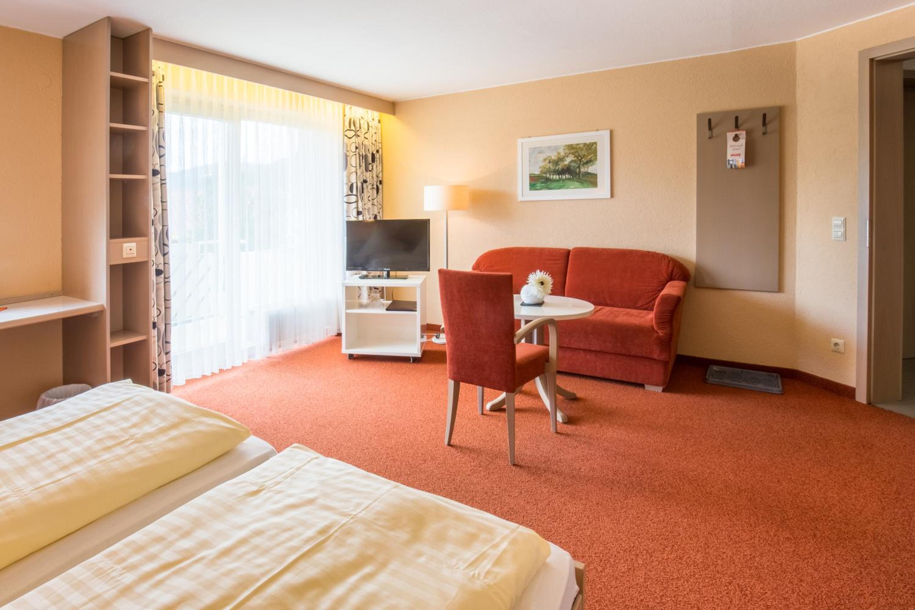 Large Double Room photo 1