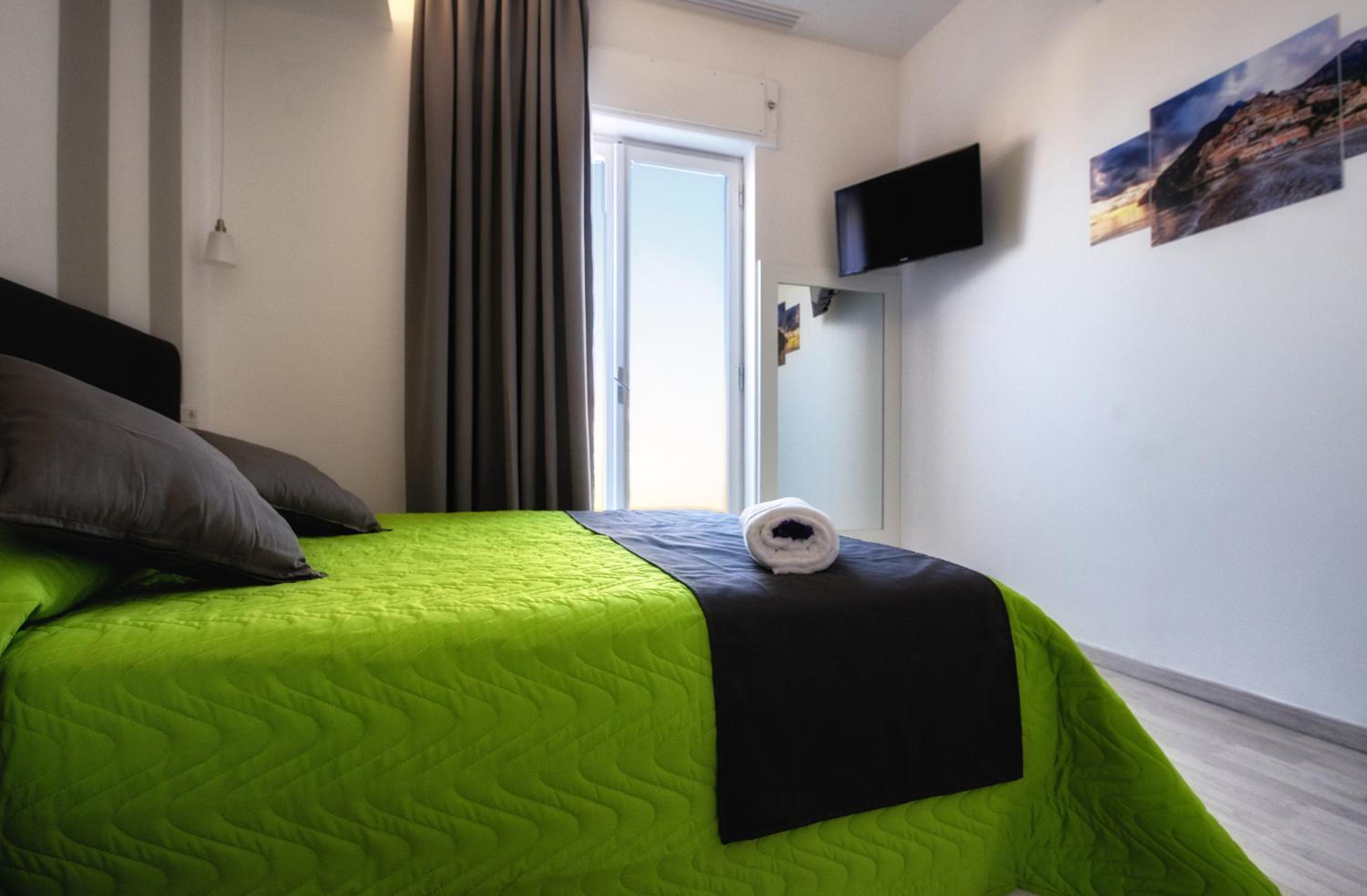 Quadruple Room With Terrace photo 2
