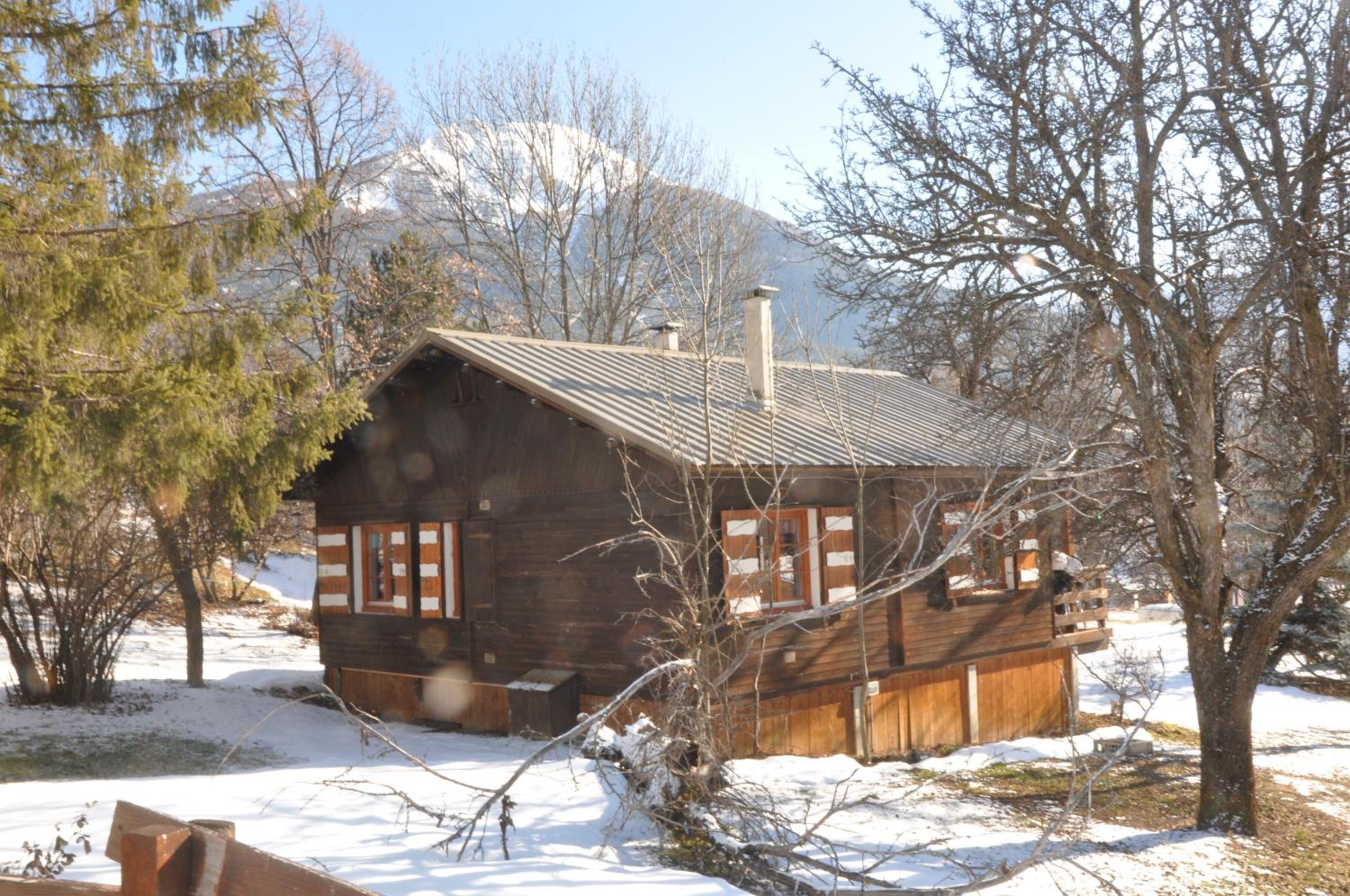 Three-Bedroom Chalet - Photo 14