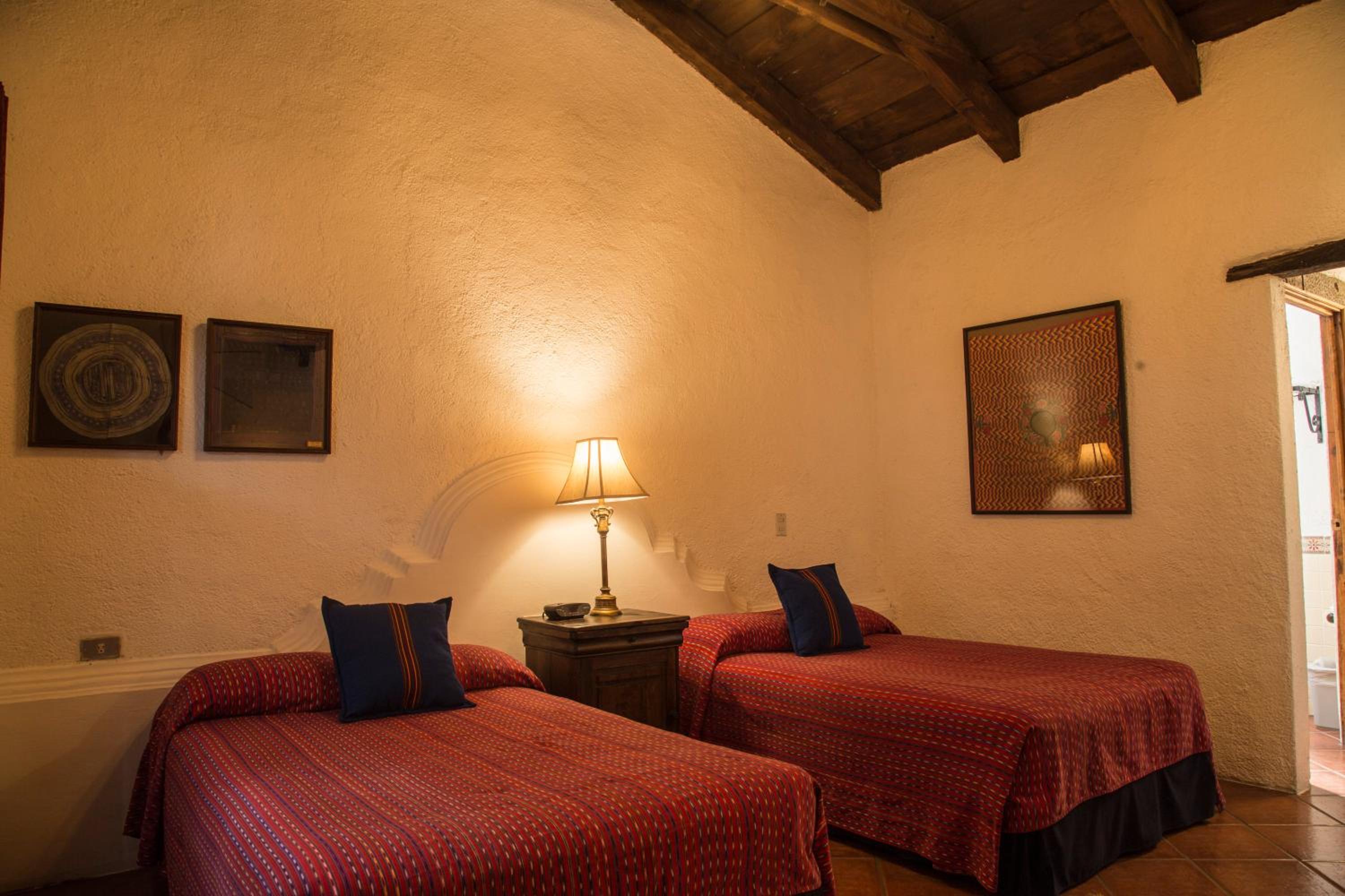 Standard Double Room with Two Double Beds photo 2