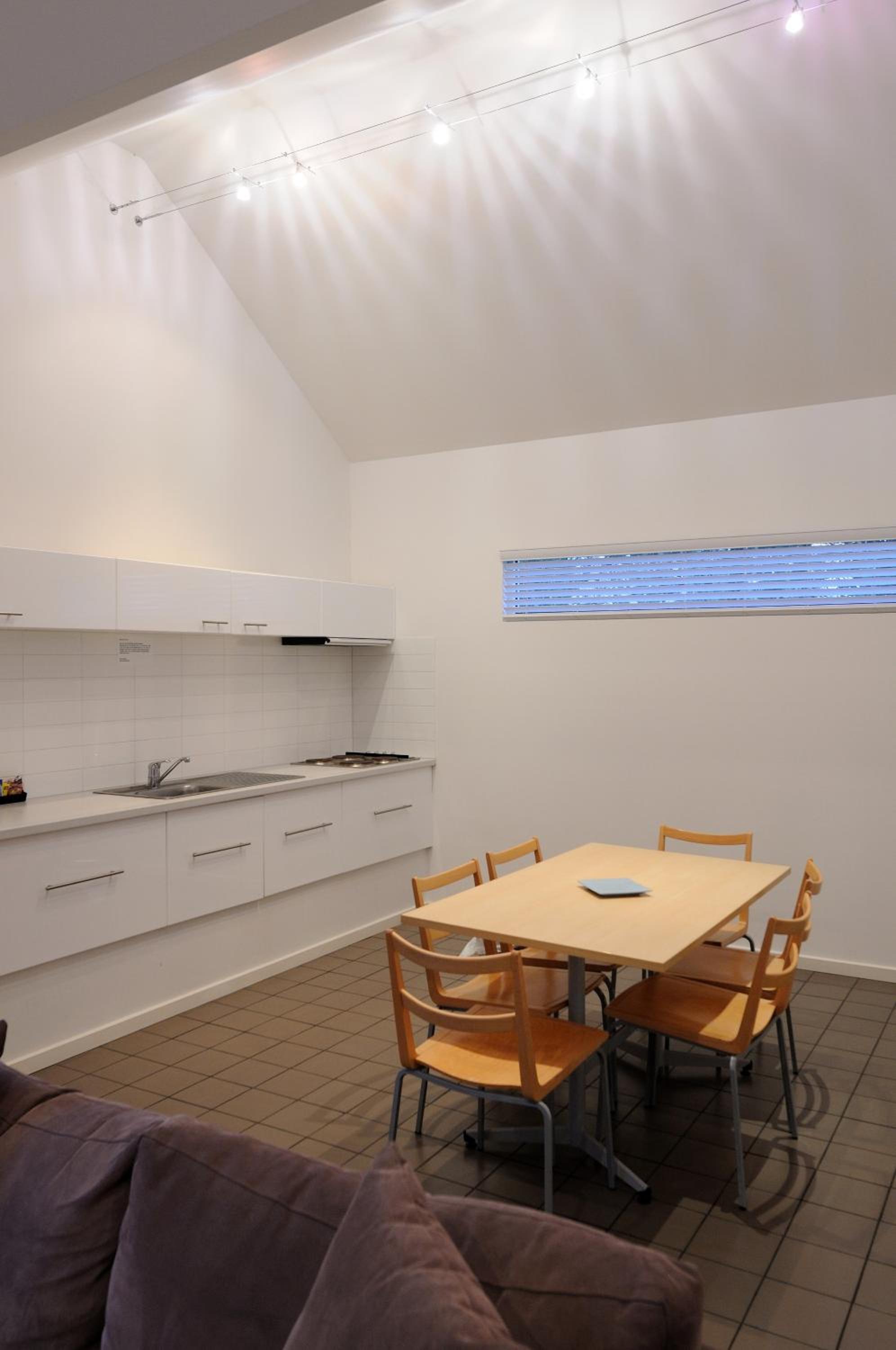 Two-Bedroom Apartment - Photo 21
