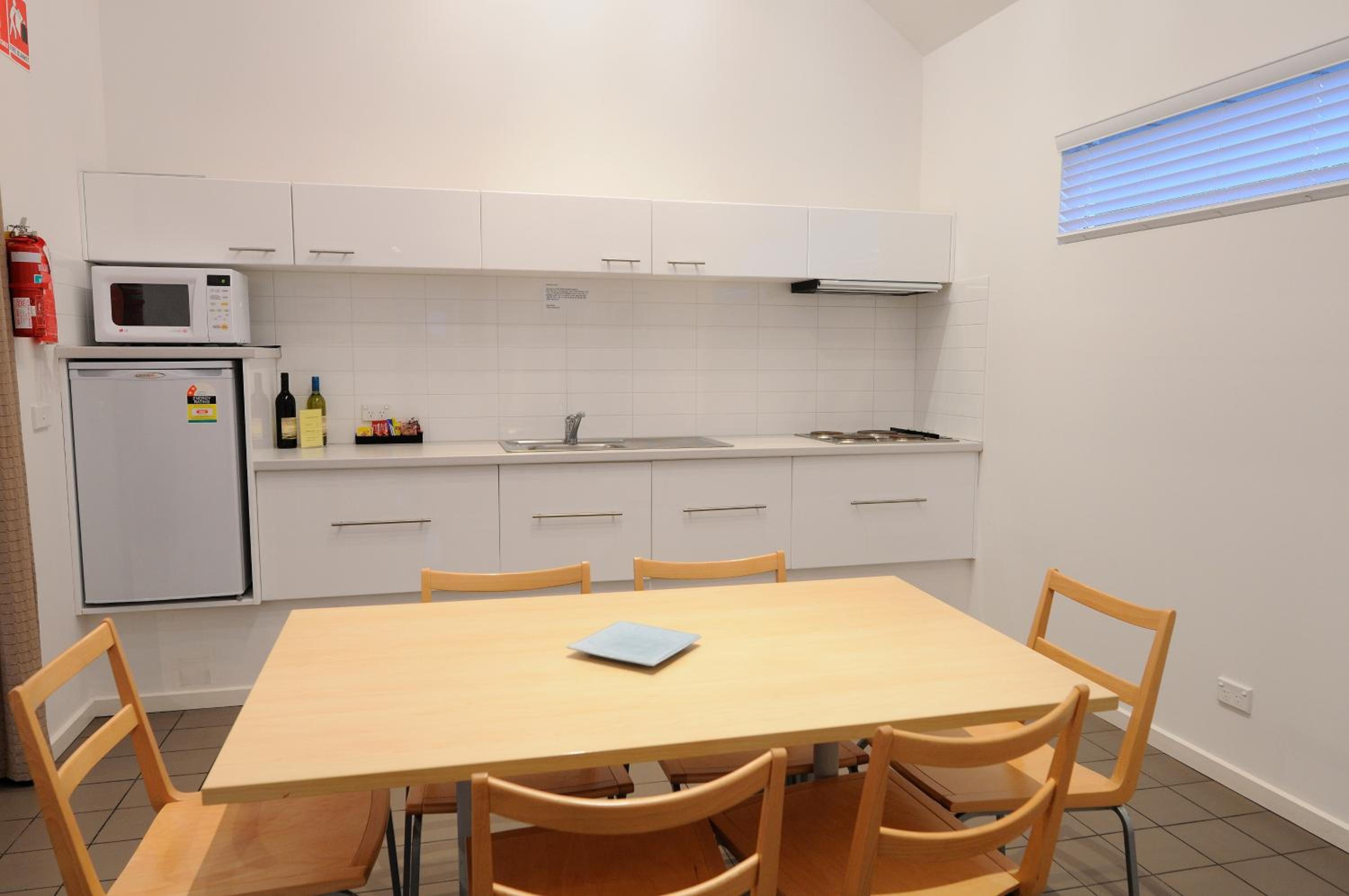 Two-Bedroom Apartment - Photo 20