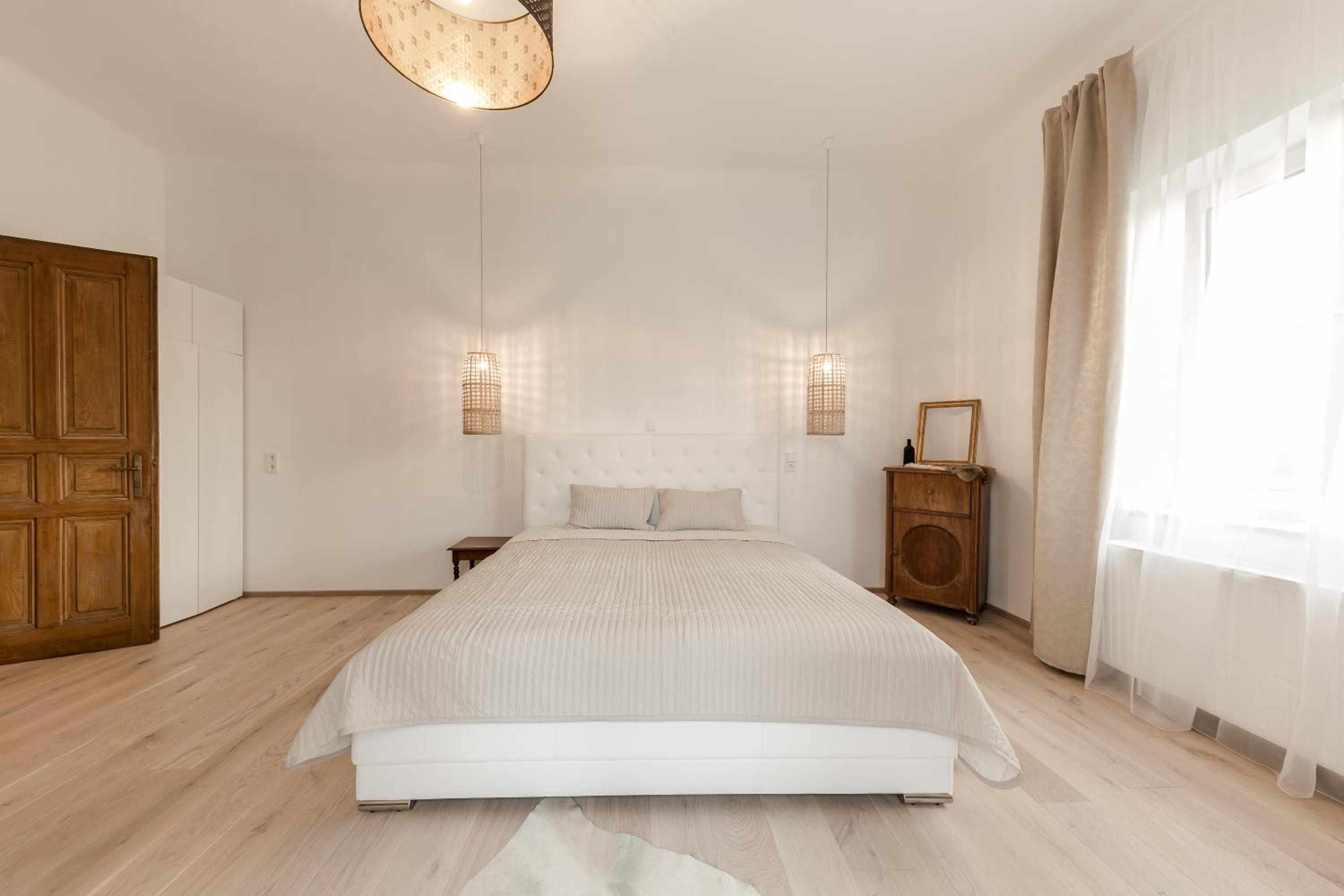 Superior One-Bedroom Apartment photo 2