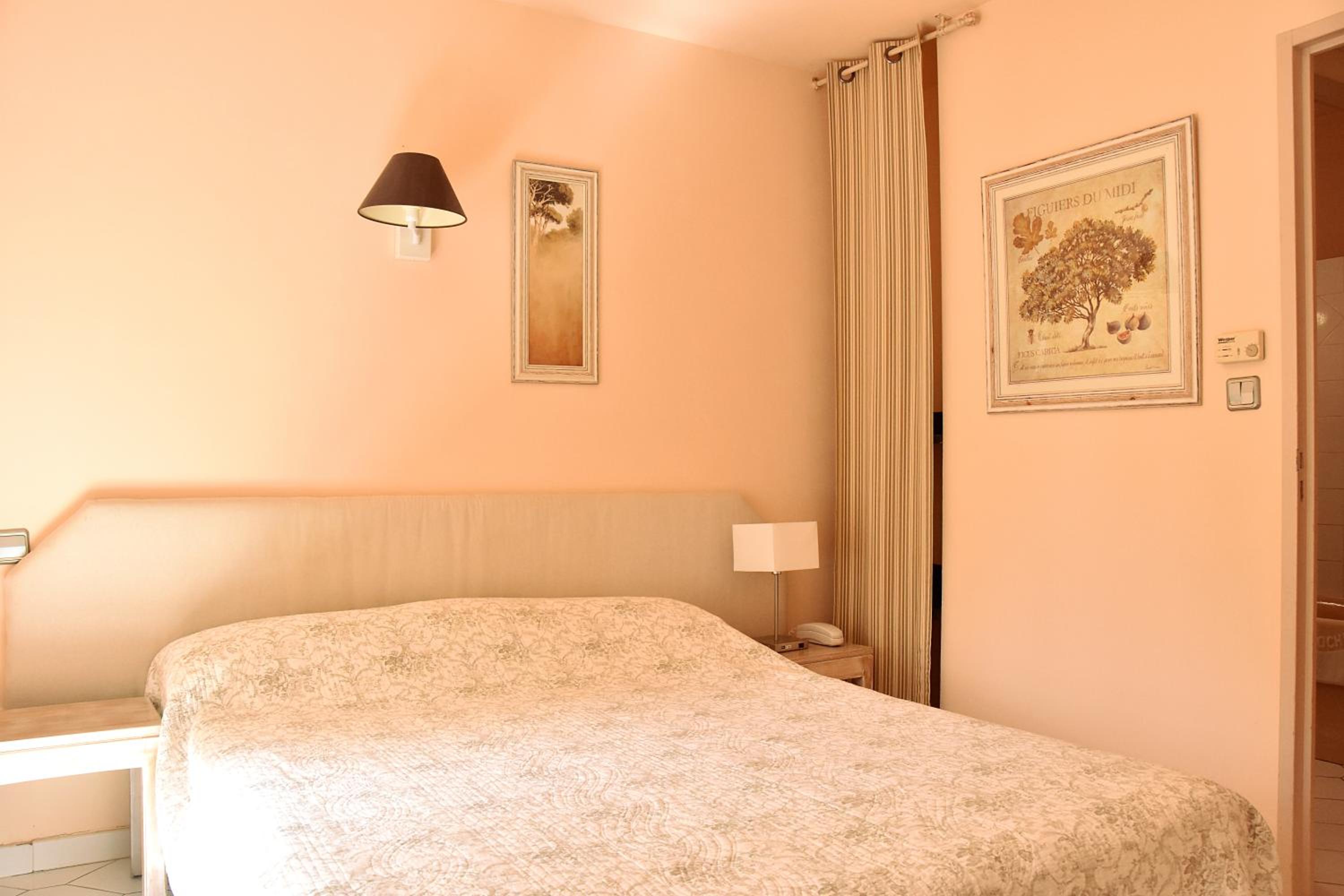 Classic Double or Twin Room - Photo 1